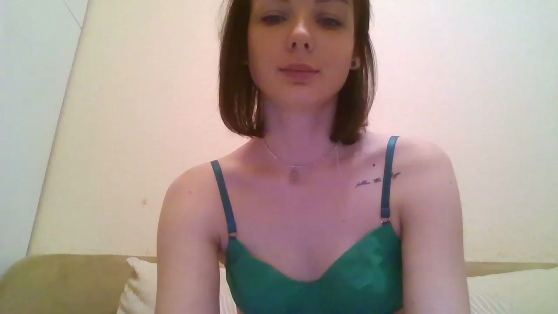 Gallery image thumbnail from RoxieSinner's myfreecams stream on, 01/07/2023, 15:26 image 15 of 20