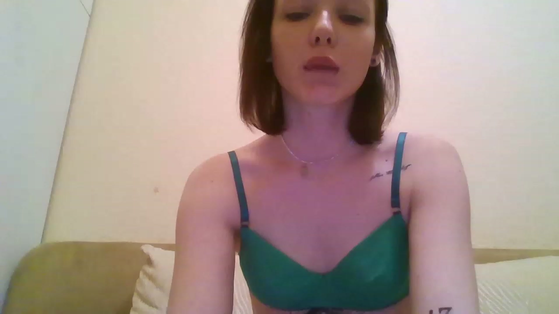 Gallery image thumbnail from RoxieSinner's myfreecams stream on, 01/07/2023, 16:32 image 10 of 20