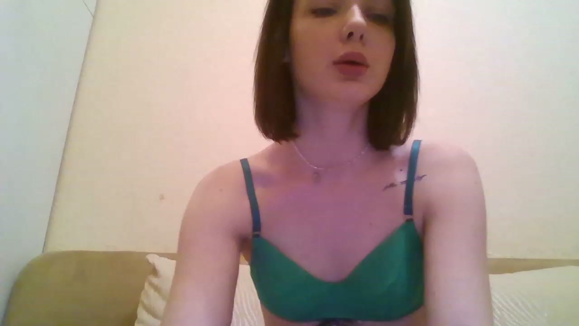 Gallery image thumbnail from RoxieSinner's myfreecams stream on, 01/07/2023, 16:32 image 8 of 20