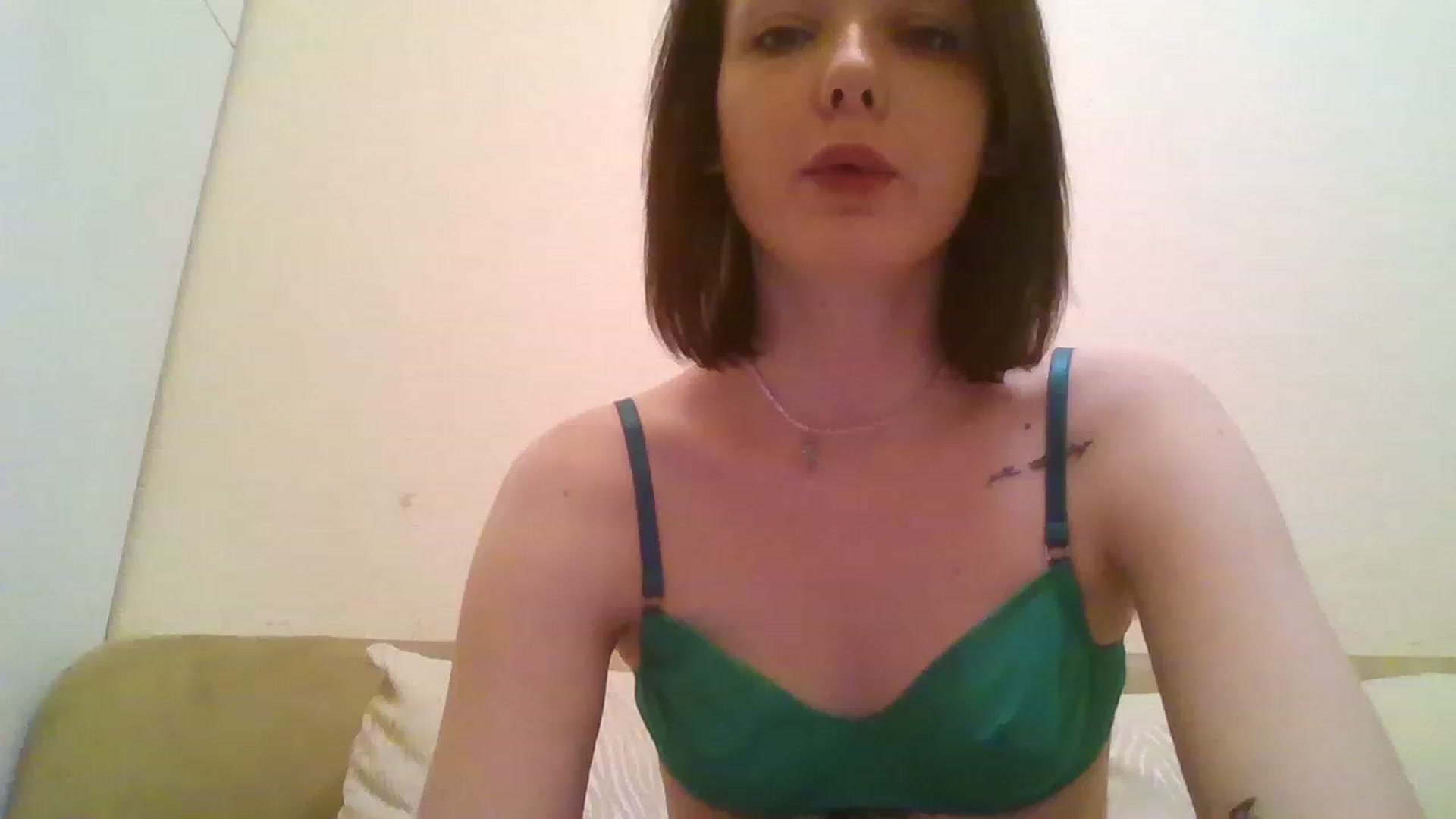 Gallery image thumbnail from RoxieSinner's myfreecams stream on, 01/07/2023, 16:32 image 7 of 20