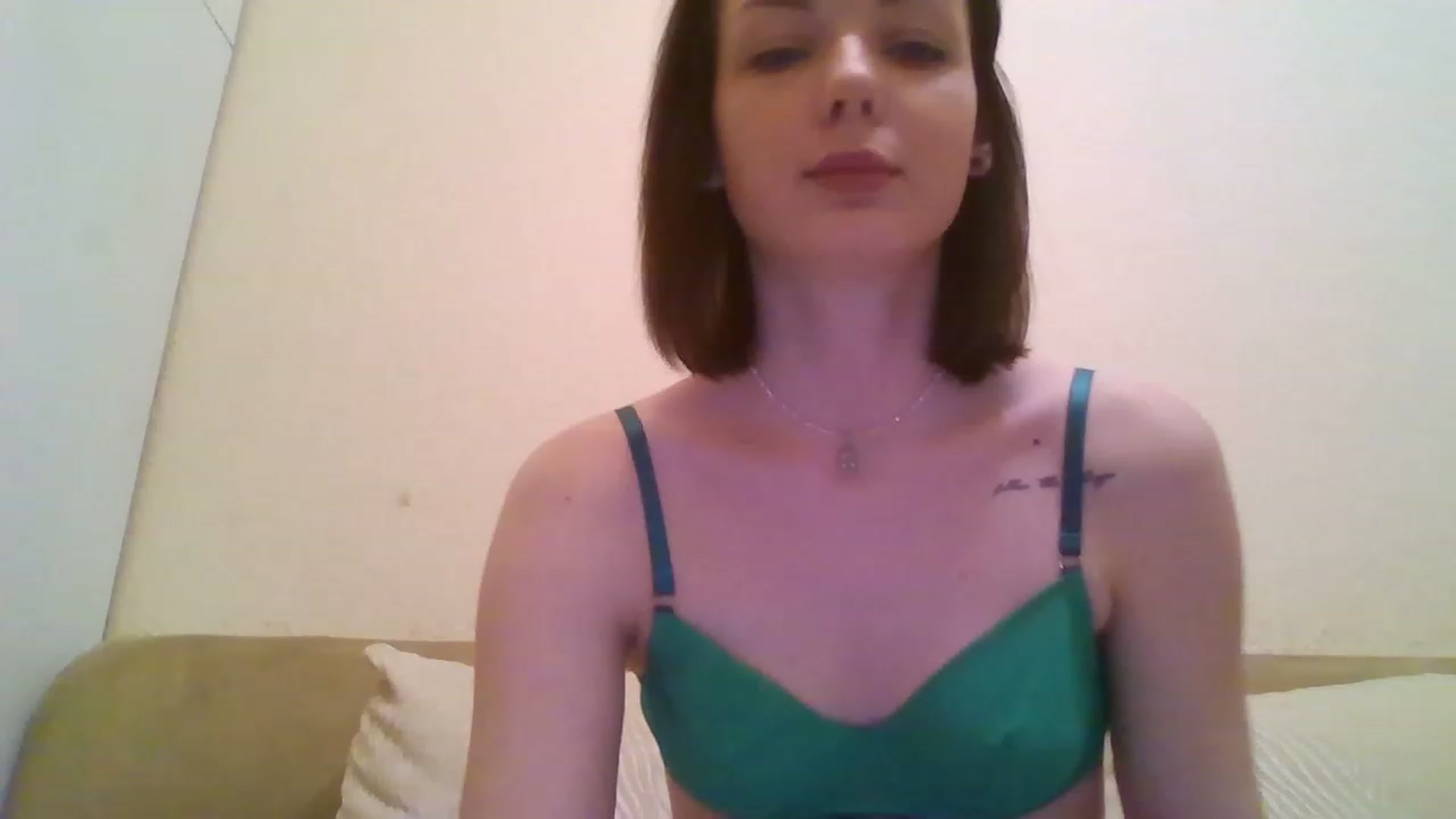 Gallery image thumbnail from RoxieSinner's myfreecams stream on, 01/07/2023, 16:32 image 19 of 20