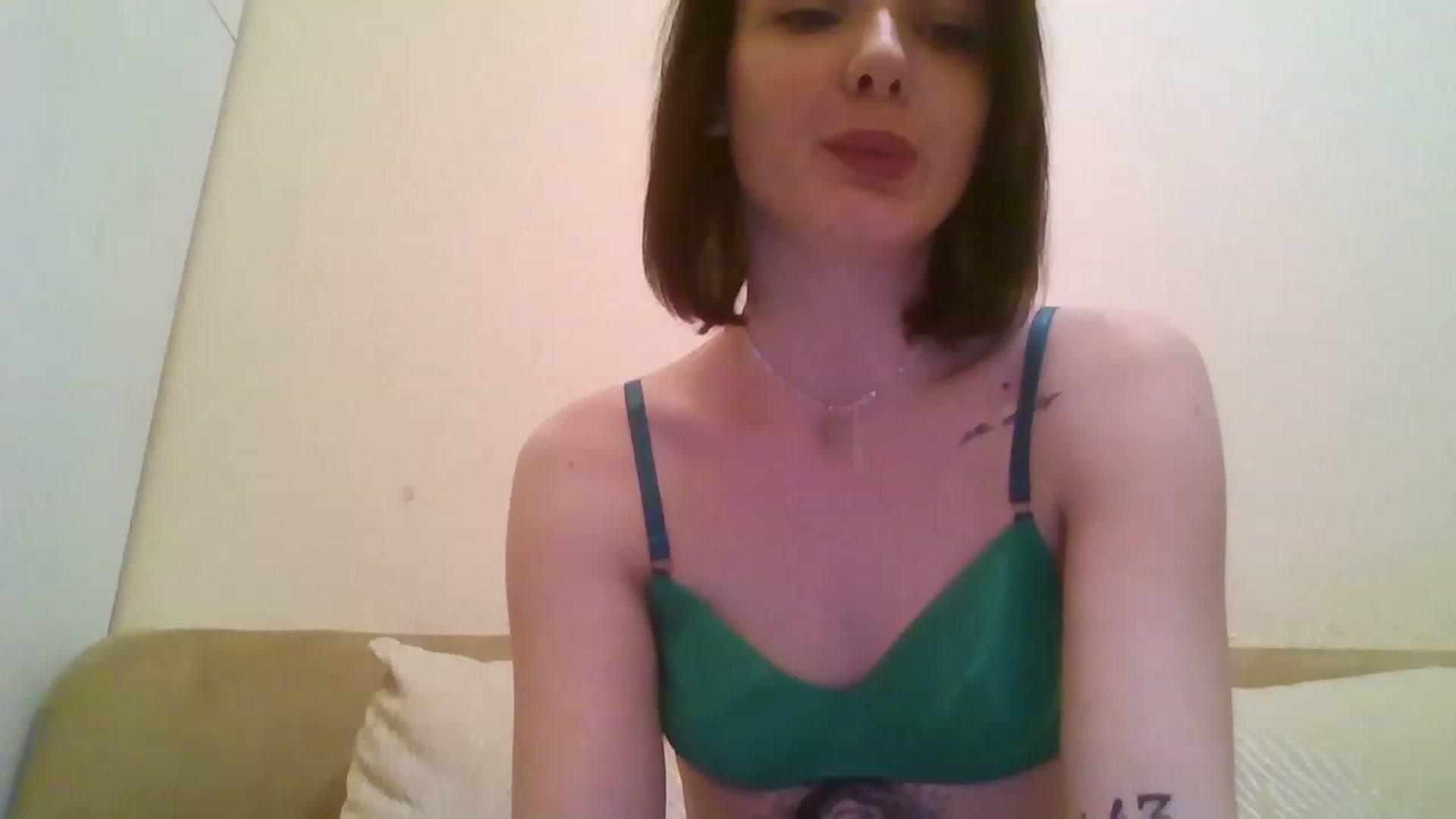 Gallery image thumbnail from RoxieSinner's myfreecams stream on, 01/07/2023, 16:32 image 3 of 20