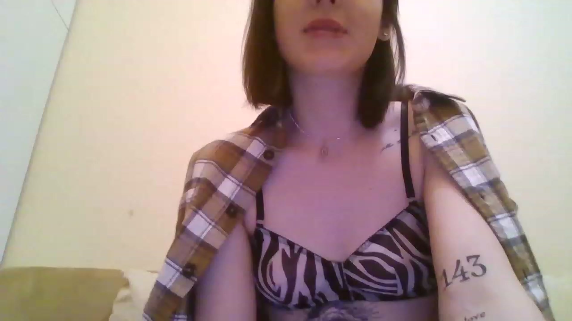 Gallery image thumbnail from RoxieSinner's myfreecams stream on, 01/12/2023, 11:51 image 8 of 20