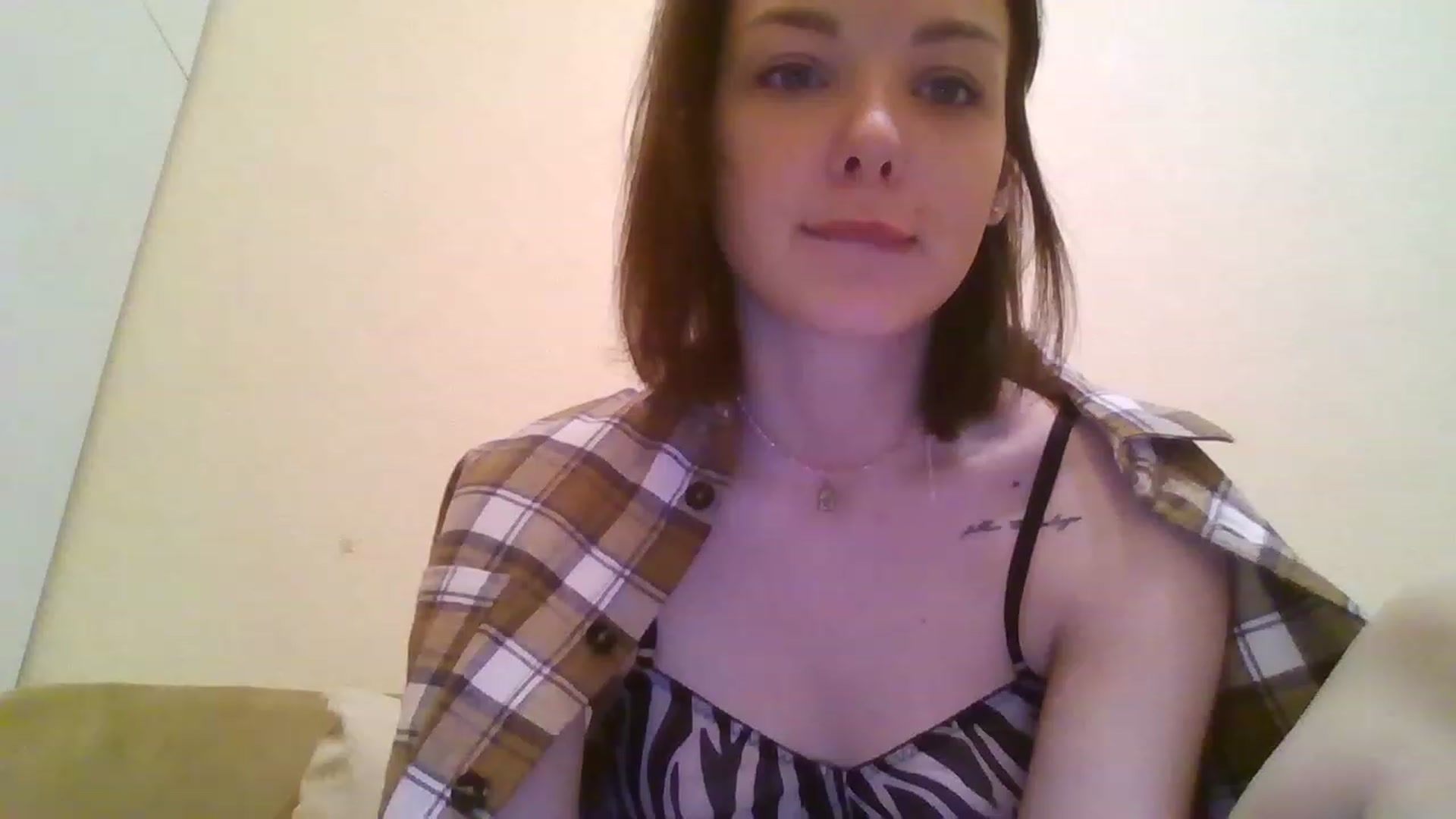 Gallery image thumbnail from RoxieSinner's myfreecams stream on, 01/12/2023, 11:51 image 1 of 20