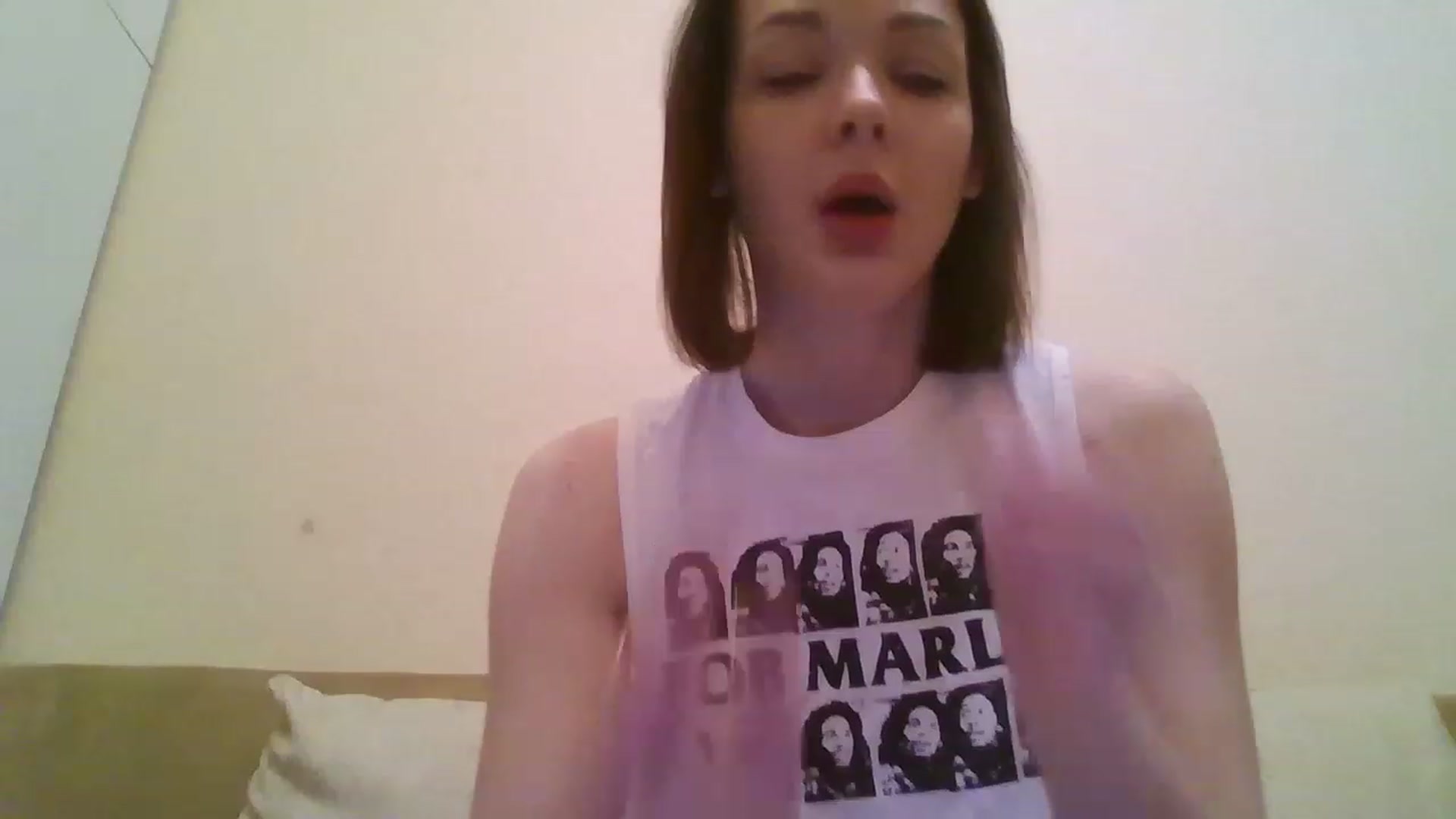 Gallery image thumbnail from RoxieSinner's myfreecams stream on, 01/16/2023, 13:06 image 15 of 20
