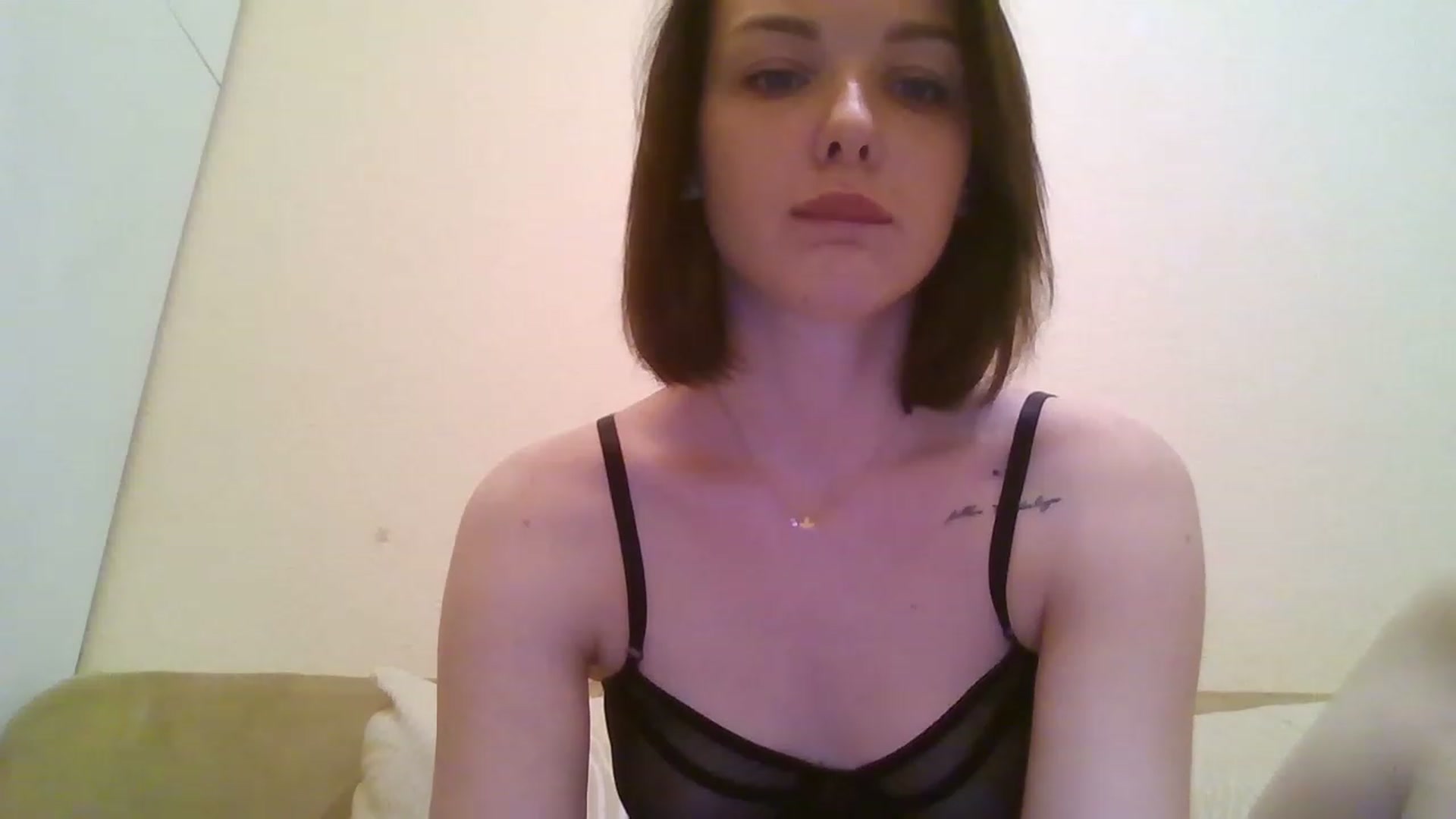 Gallery image thumbnail from RoxieSinner's myfreecams stream on, 01/17/2023, 15:26 image 8 of 20