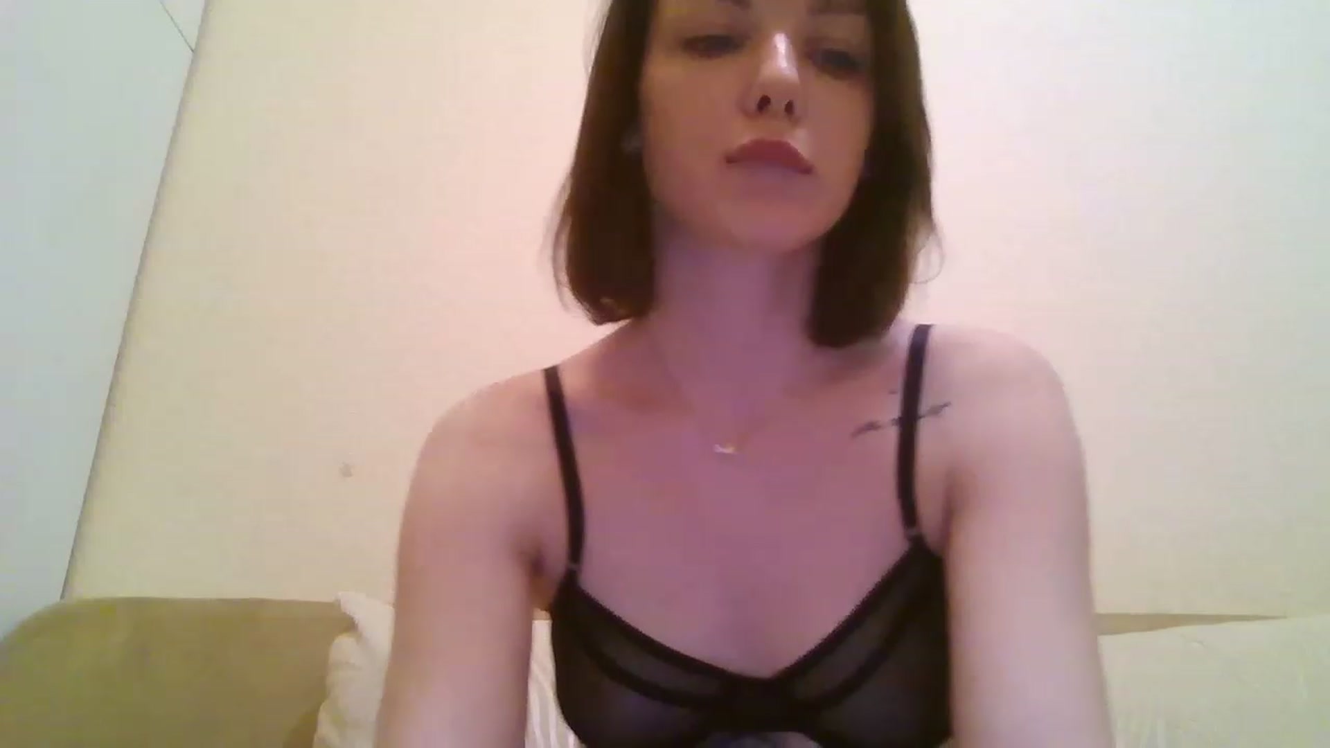 Gallery image thumbnail from RoxieSinner's myfreecams stream on, 01/17/2023, 15:26 image 2 of 20