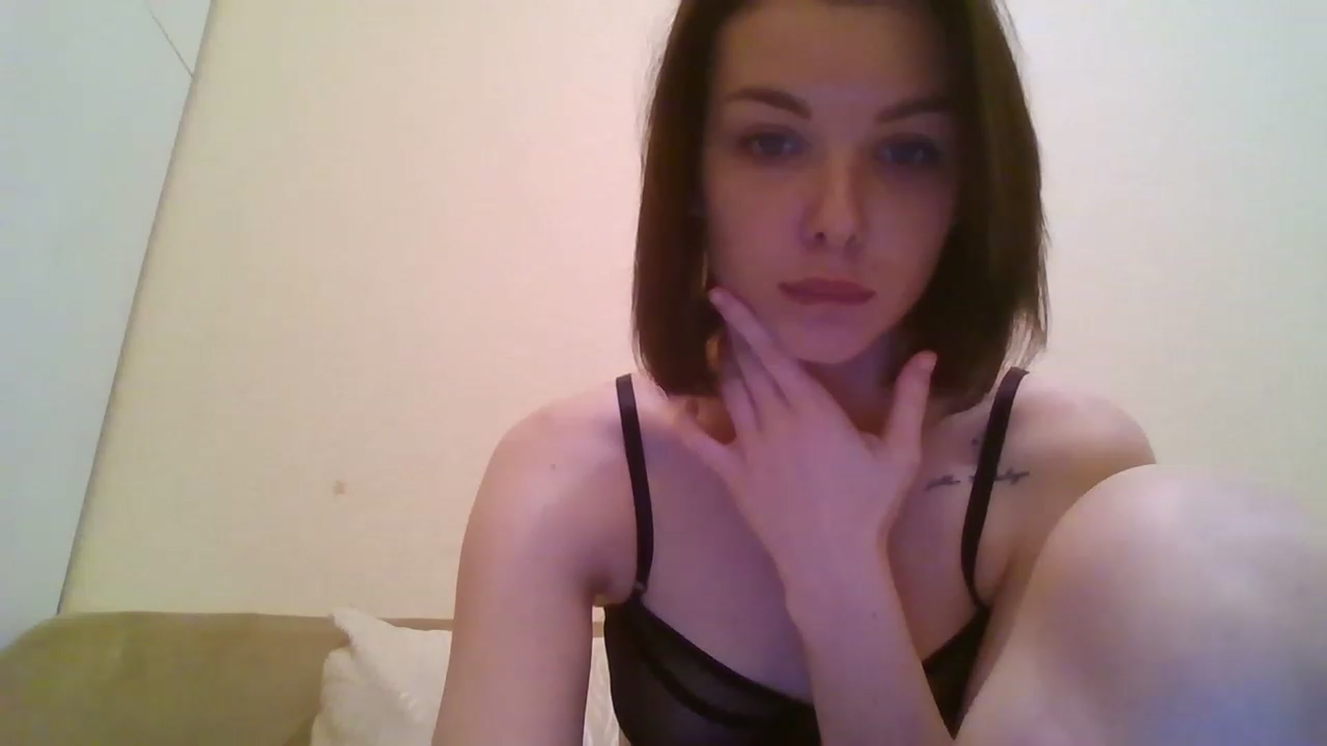 Gallery image thumbnail from RoxieSinner's myfreecams stream on, 01/17/2023, 15:26 image 18 of 20