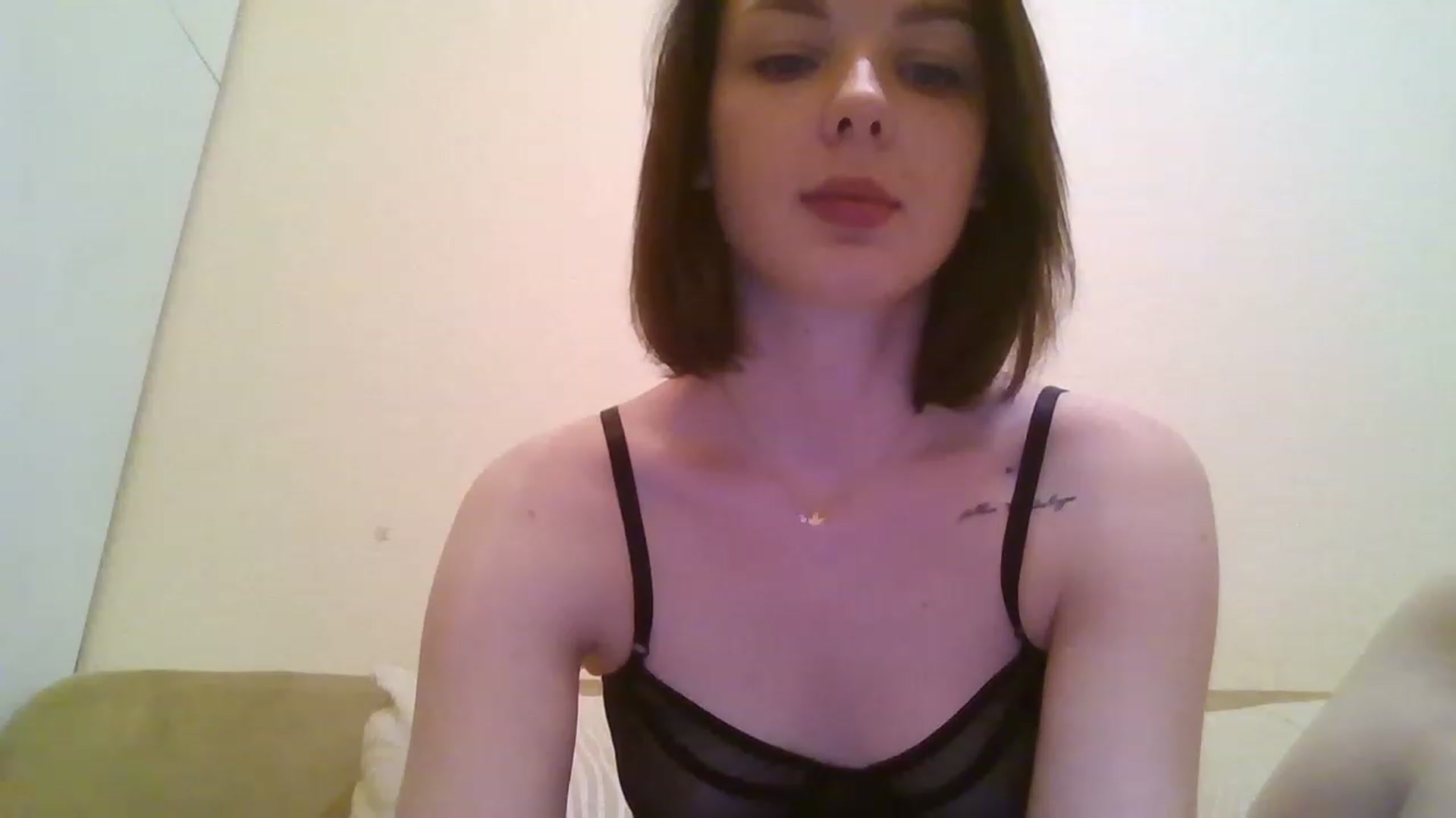 Gallery image thumbnail from RoxieSinner's myfreecams stream on, 01/17/2023, 15:26 image 7 of 20