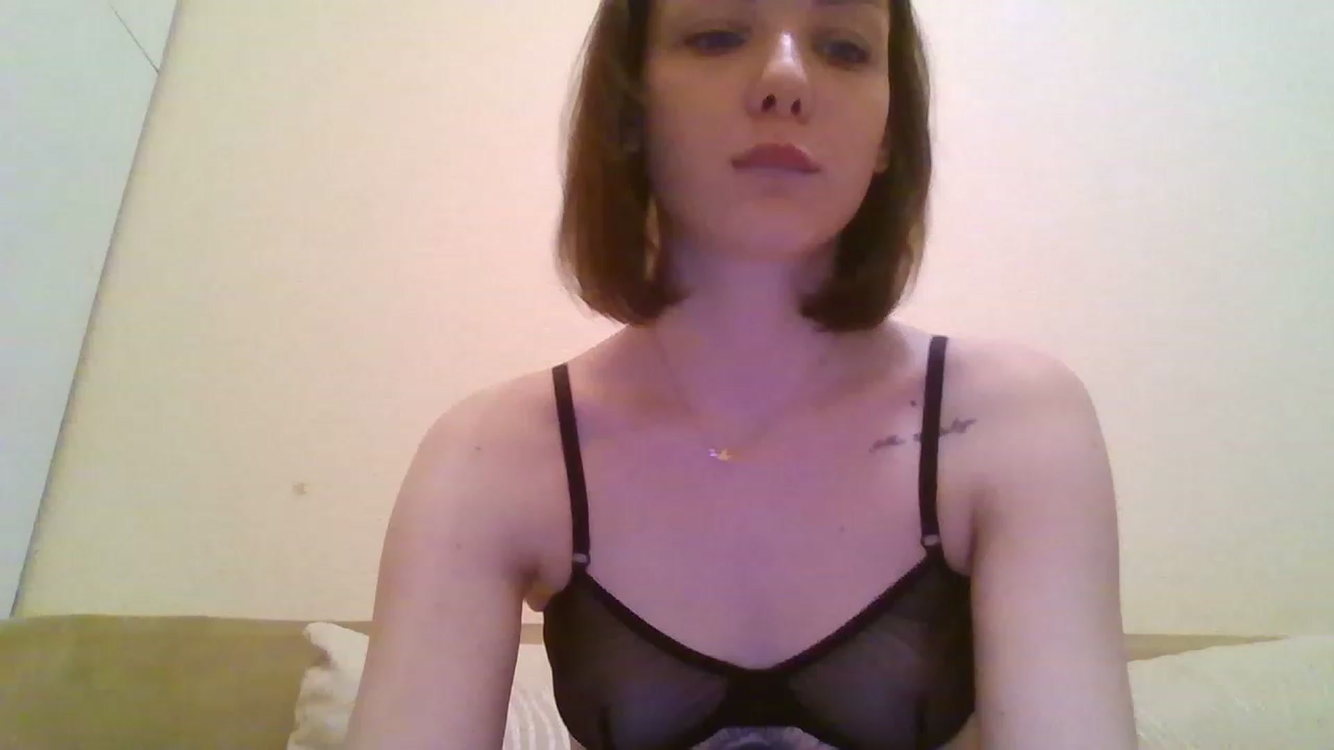 Gallery image thumbnail from RoxieSinner's myfreecams stream on, 01/18/2023, 14:59 image 5 of 20