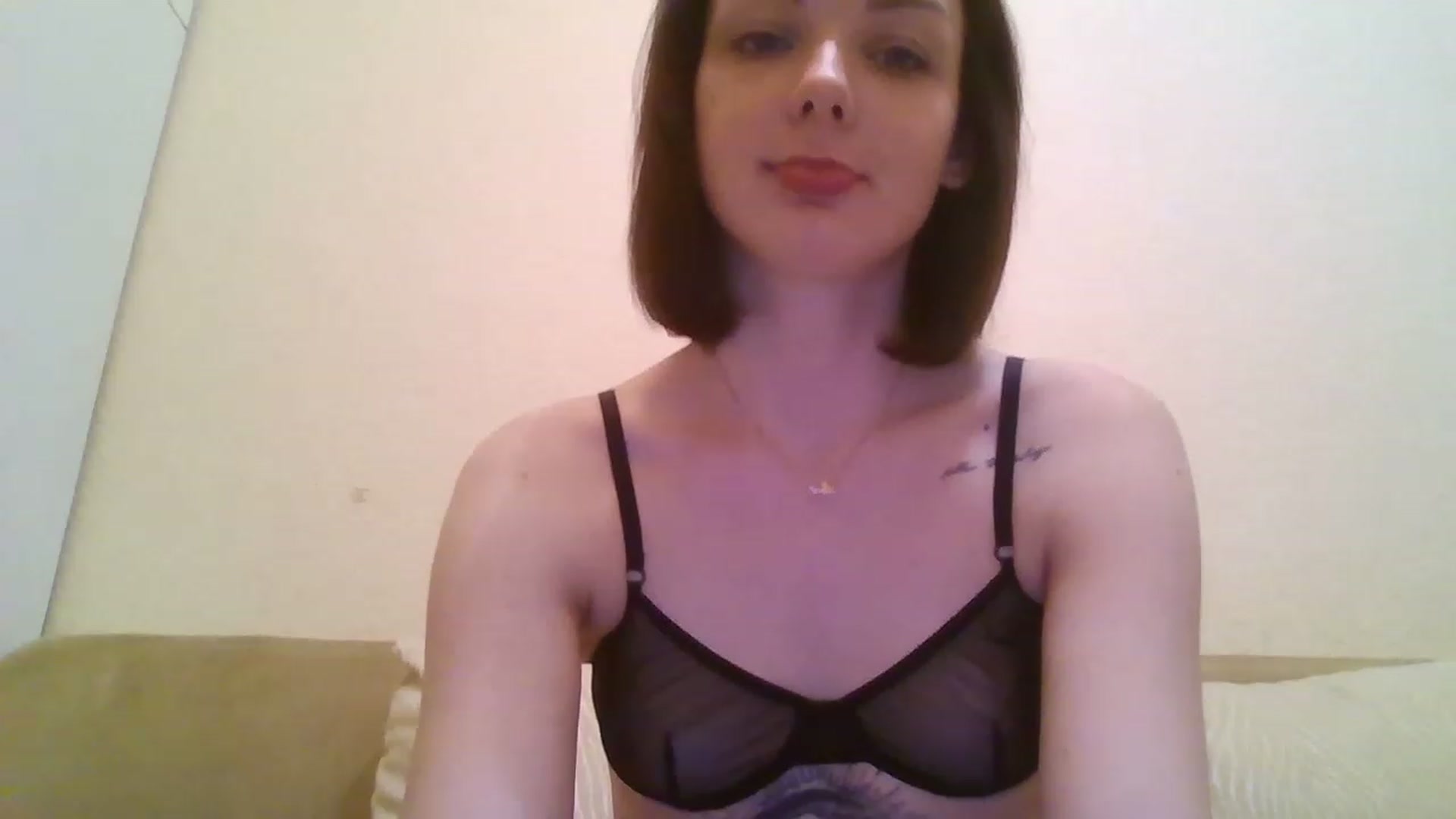 Gallery image thumbnail from RoxieSinner's myfreecams stream on, 01/18/2023, 17:56 image 3 of 20