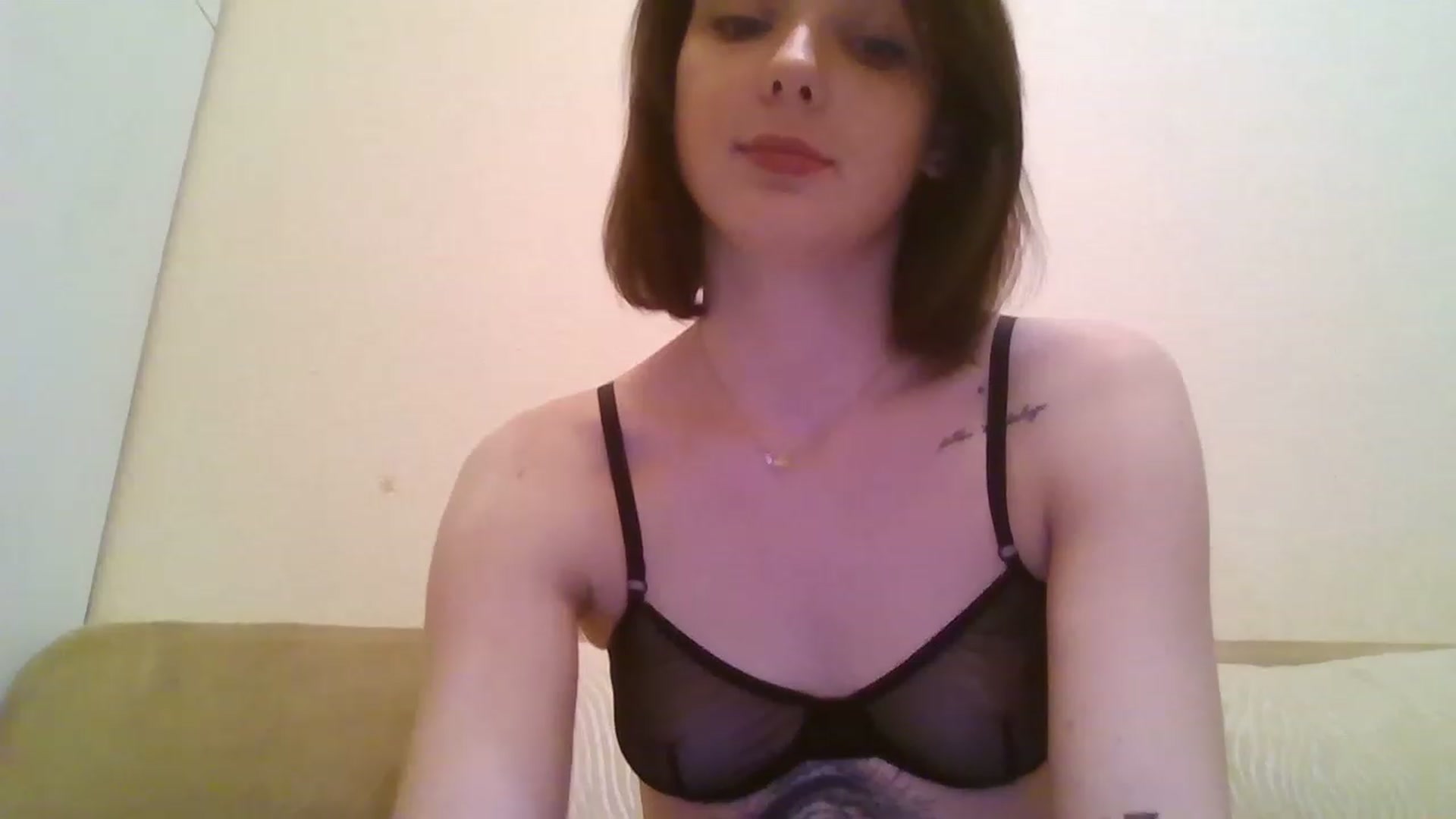 Gallery image thumbnail from RoxieSinner's myfreecams stream on, 01/18/2023, 17:56 image 19 of 20