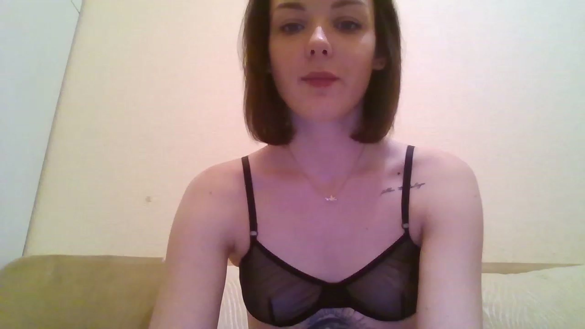 Gallery image thumbnail from RoxieSinner's myfreecams stream on, 01/18/2023, 17:56 image 2 of 20