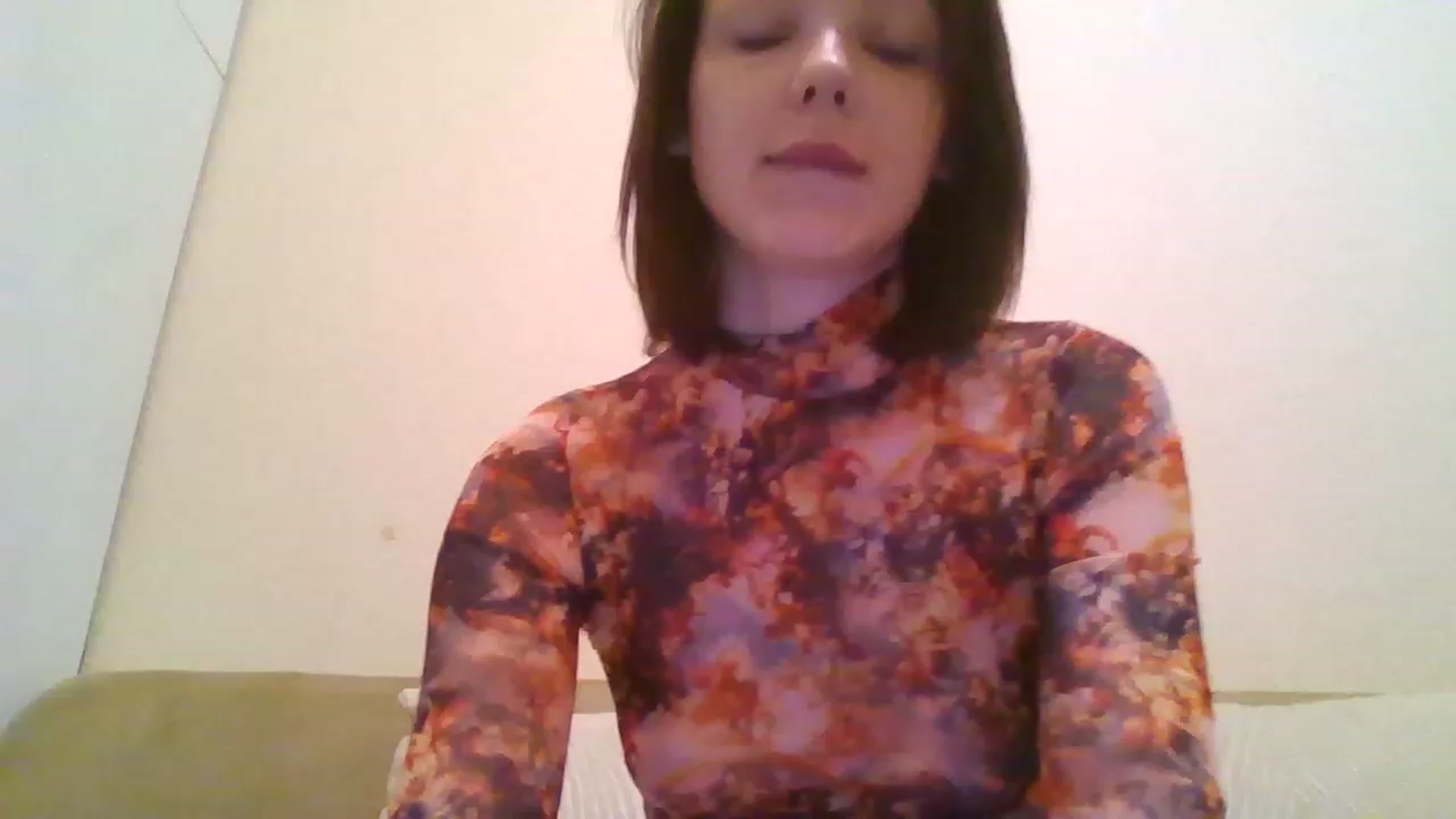 Gallery image thumbnail from RoxieSinner's myfreecams stream on, 01/19/2023, 11:16 image 19 of 20