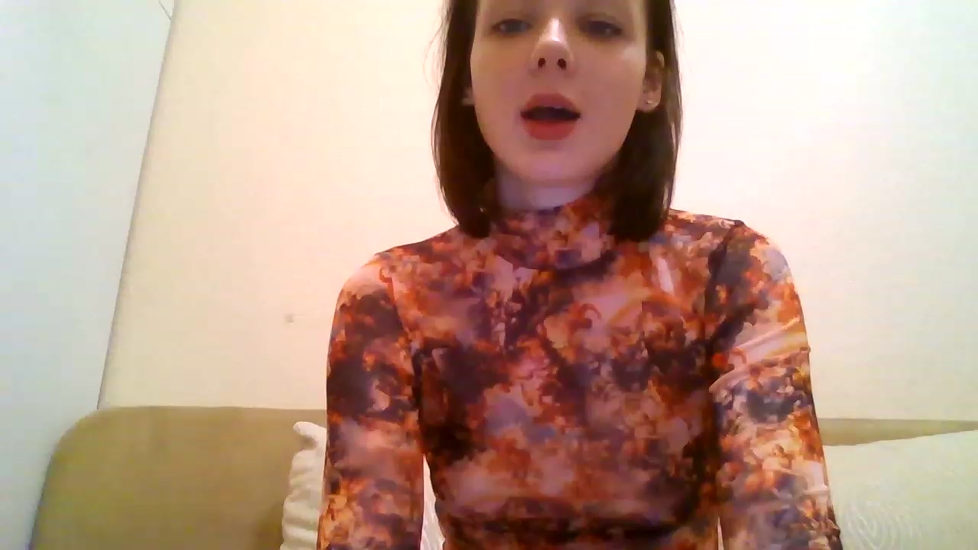 Gallery image thumbnail from RoxieSinner's myfreecams stream on, 01/19/2023, 18:57 image 18 of 20