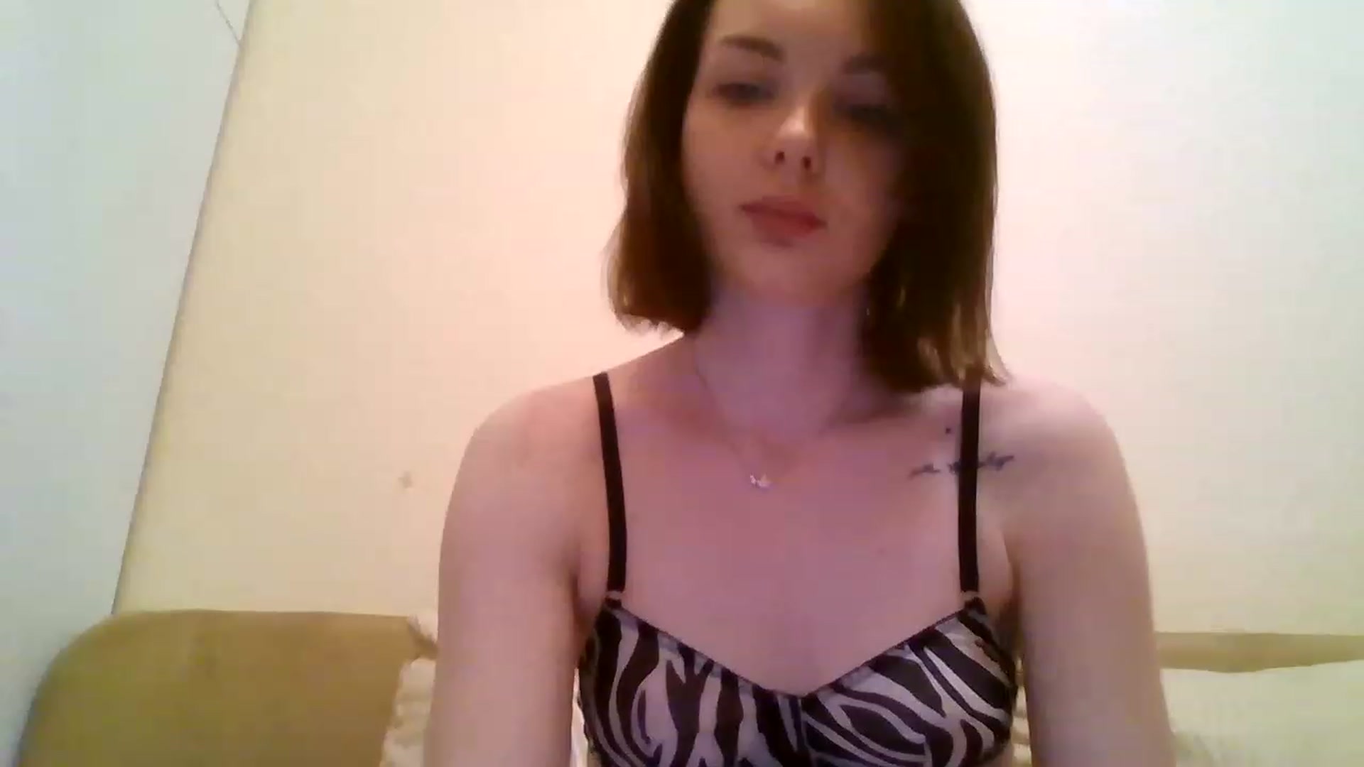 Gallery image thumbnail from RoxieSinner's myfreecams stream on, 01/21/2023, 12:29 image 6 of 20