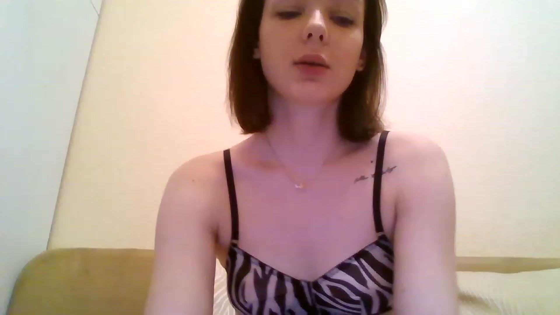 Gallery image thumbnail from RoxieSinner's myfreecams stream on, 01/21/2023, 12:29 image 14 of 20
