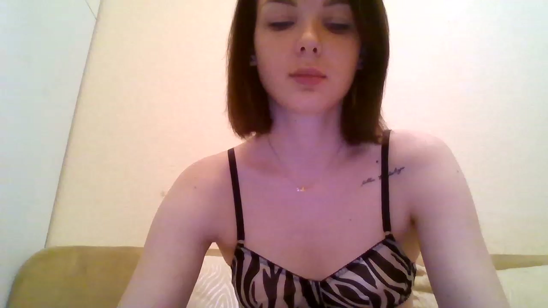 Gallery image thumbnail from RoxieSinner's myfreecams stream on, 01/21/2023, 12:29 image 11 of 20
