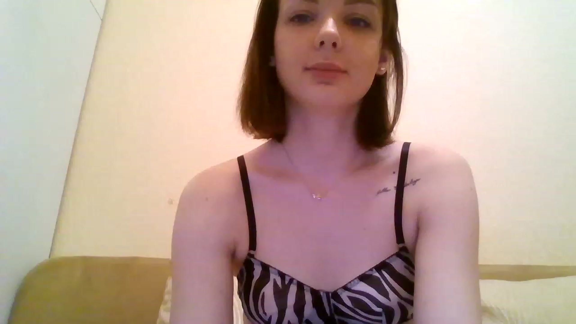 Gallery image thumbnail from RoxieSinner's myfreecams stream on, 01/21/2023, 12:29 image 2 of 20