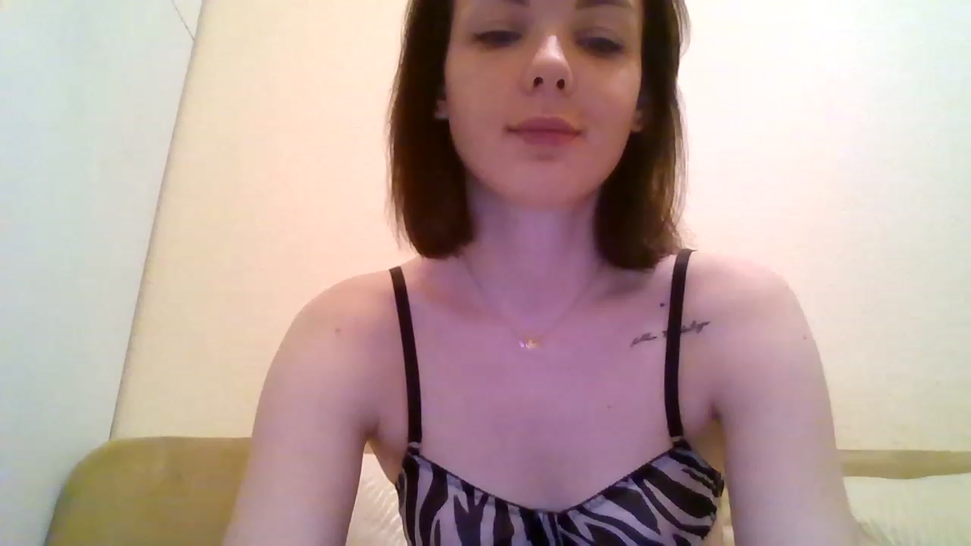Gallery image thumbnail from RoxieSinner's myfreecams stream on, 01/21/2023, 12:29 image 20 of 20