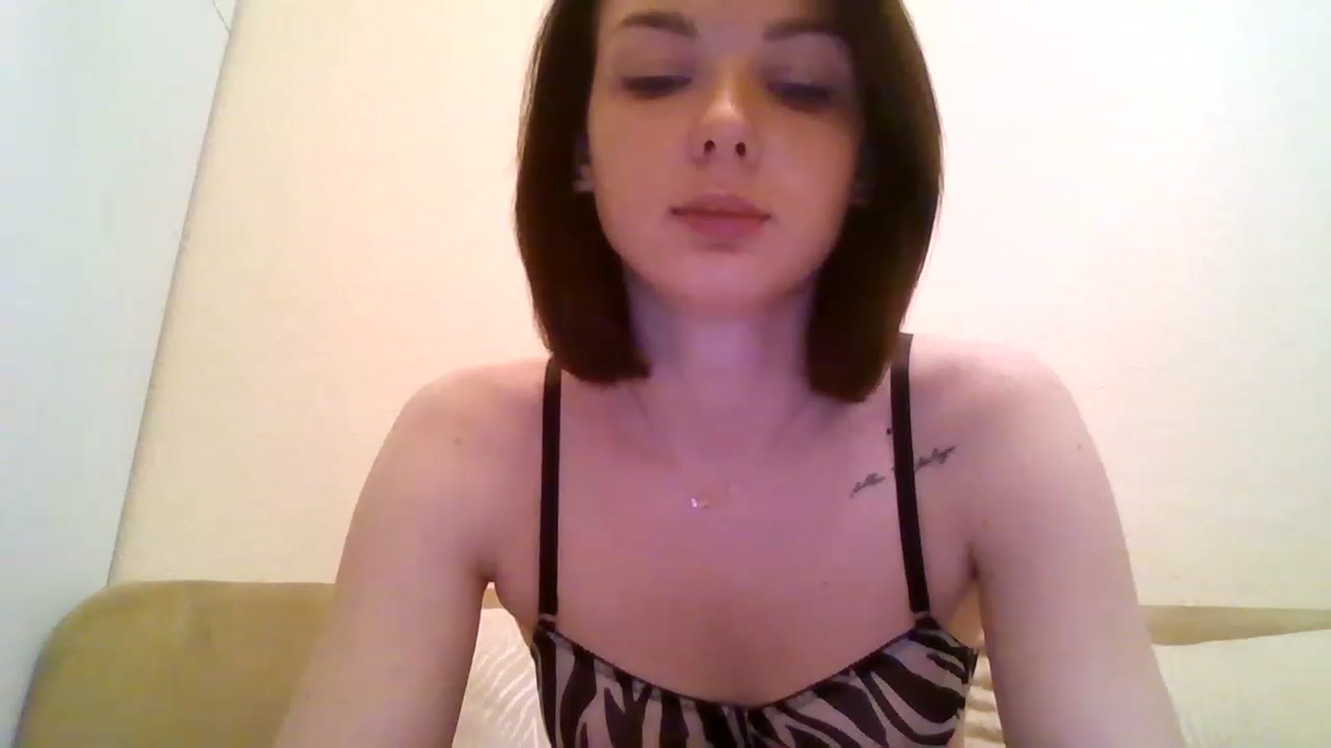 Gallery image thumbnail from RoxieSinner's myfreecams stream on, 01/21/2023, 13:41 image 15 of 20