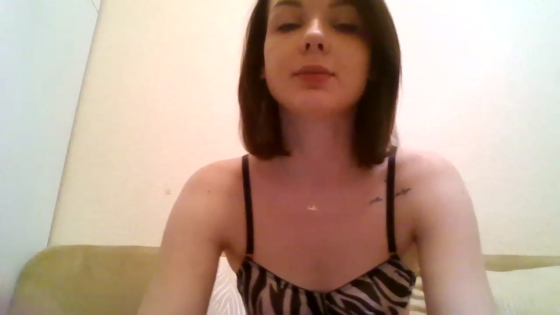Gallery image thumbnail from RoxieSinner's myfreecams stream on, 01/21/2023, 13:41 image 18 of 20