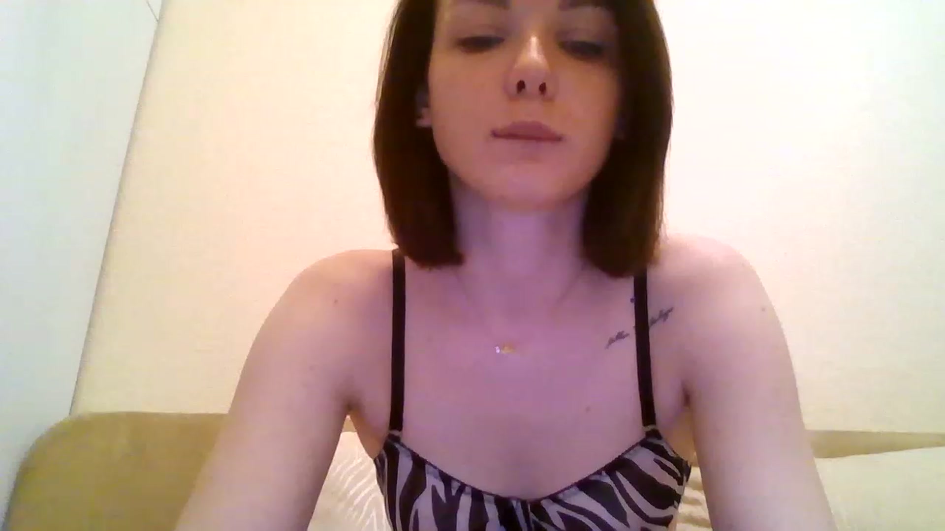 Gallery image thumbnail from RoxieSinner's myfreecams stream on, 01/21/2023, 13:41 image 13 of 20