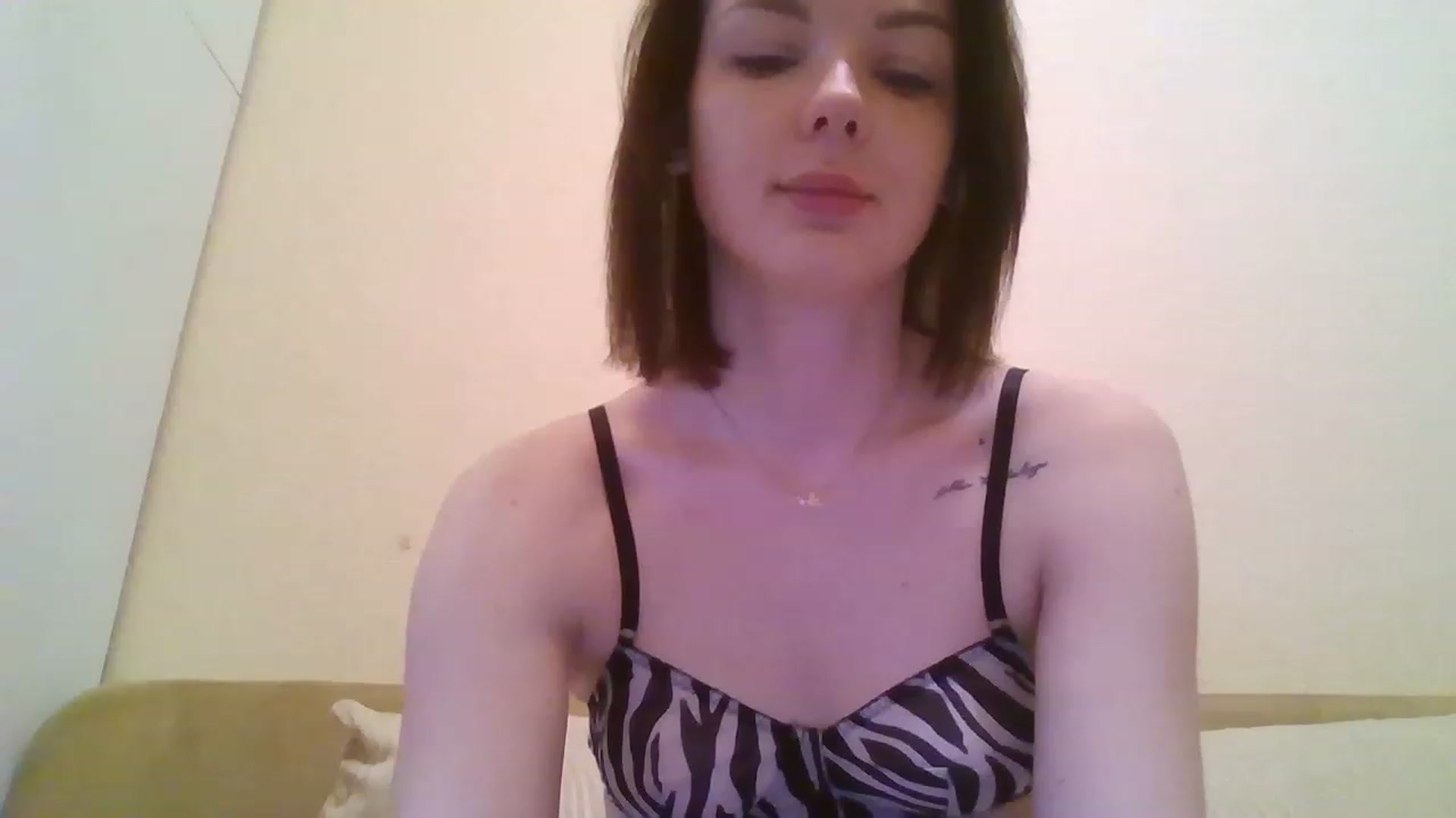 Gallery image thumbnail from RoxieSinner's myfreecams stream on, 01/26/2023, 12:45 image 6 of 20