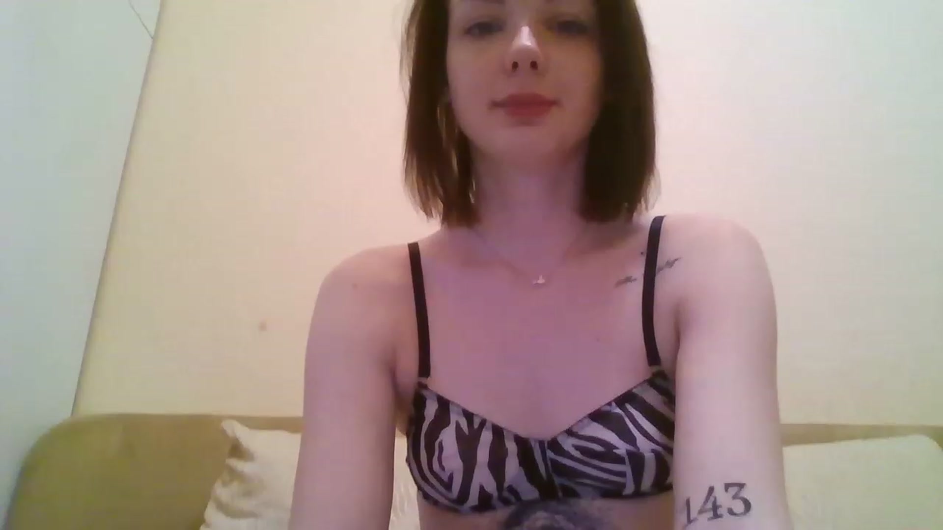 Gallery image thumbnail from RoxieSinner's myfreecams stream on, 01/26/2023, 13:05 image 17 of 20