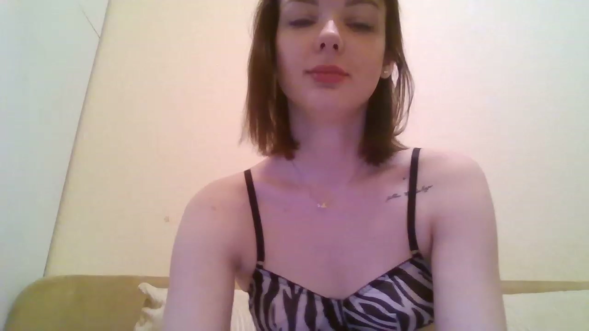 Gallery image thumbnail from RoxieSinner's myfreecams stream on, 01/26/2023, 13:05 image 4 of 20