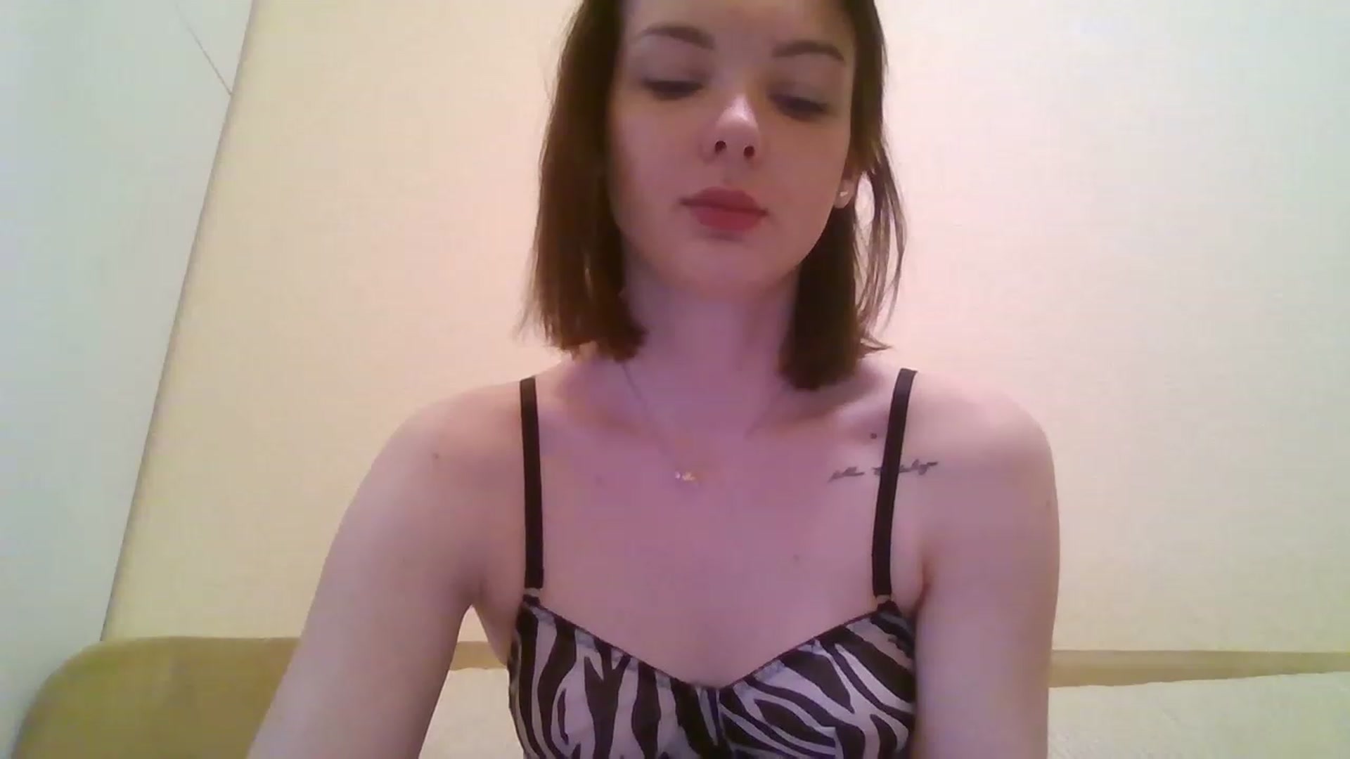 Gallery image thumbnail from RoxieSinner's myfreecams stream on, 01/26/2023, 13:05 image 9 of 20