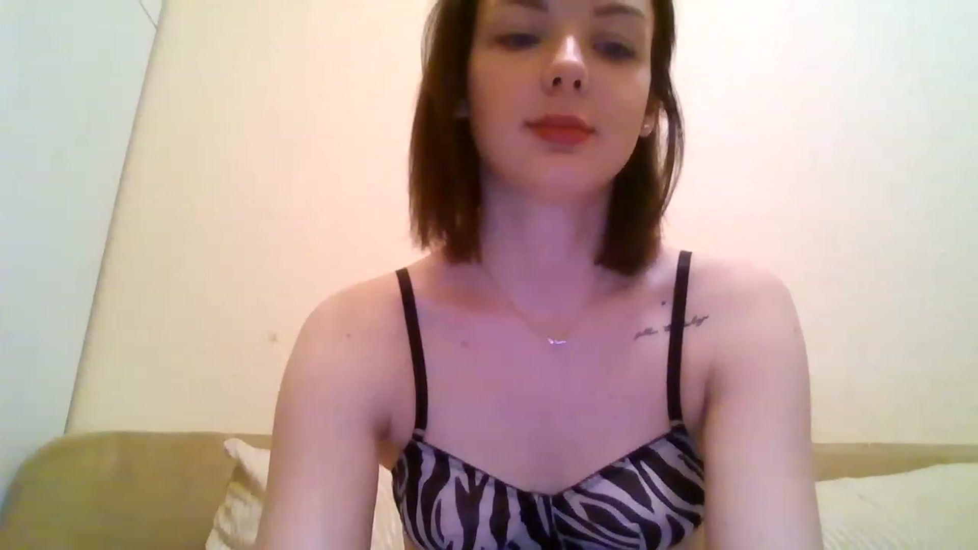 Gallery image thumbnail from RoxieSinner's myfreecams stream on, 01/26/2023, 18:22 image 5 of 20