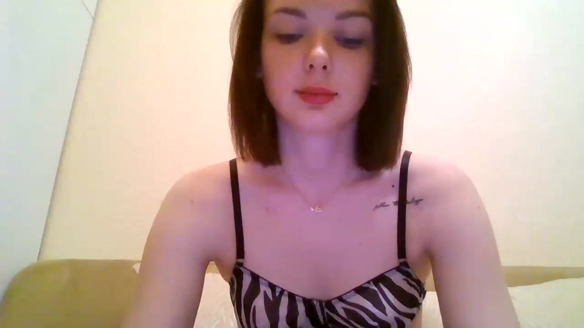 Gallery image thumbnail from RoxieSinner's myfreecams stream on, 01/26/2023, 18:22 image 10 of 20