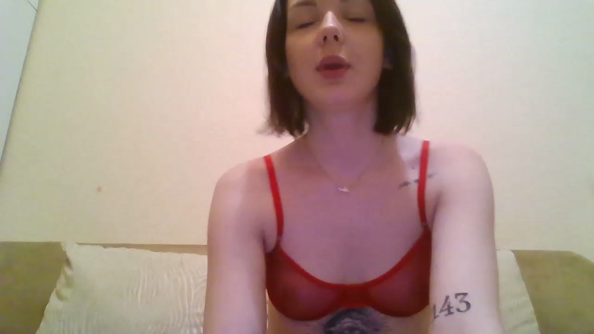 Gallery image thumbnail from RoxieSinner's myfreecams stream on, 01/28/2023, 15:02 image 5 of 20