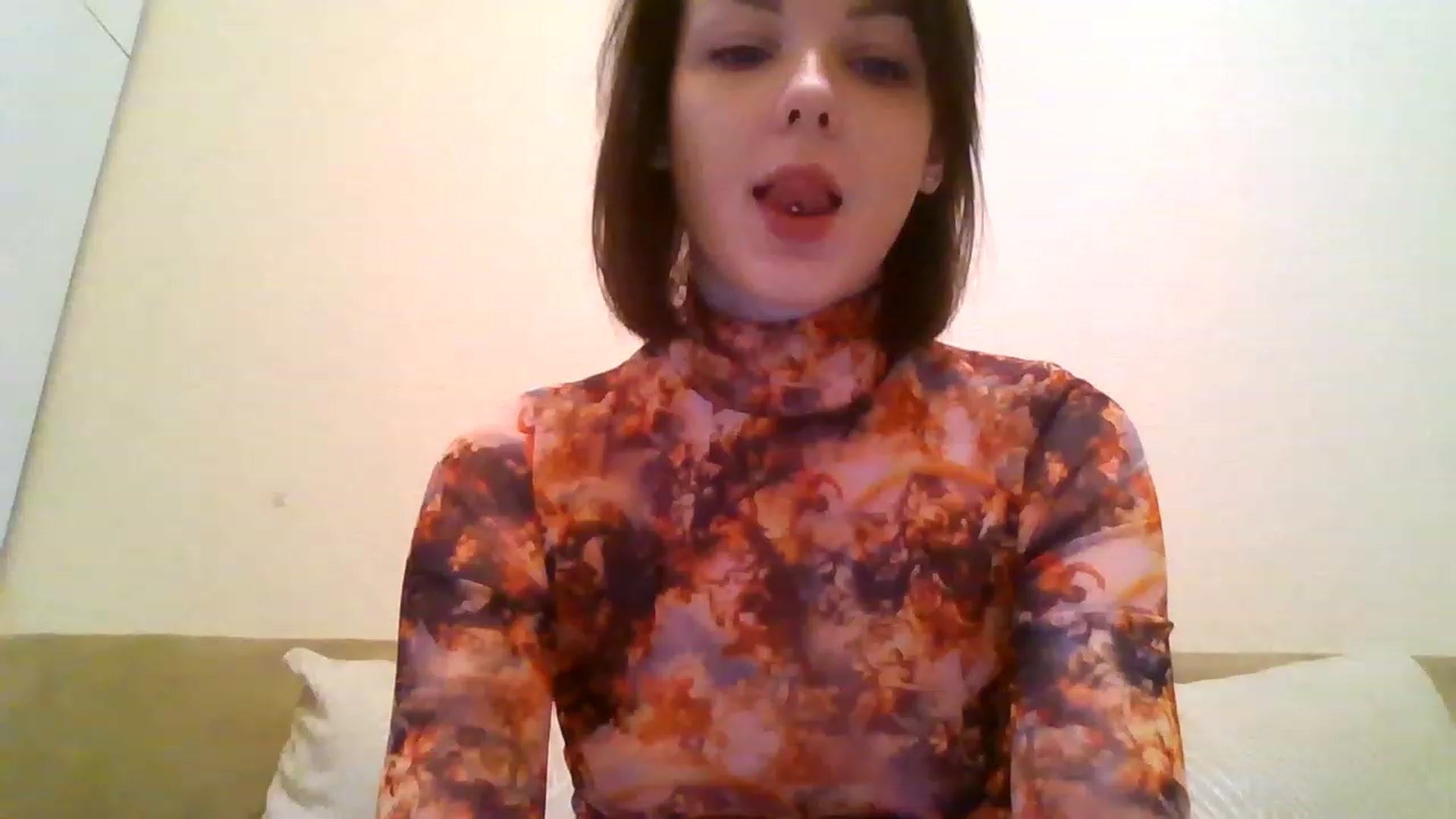 Gallery image thumbnail from RoxieSinner's myfreecams stream on, 01/29/2023, 12:15 image 11 of 20