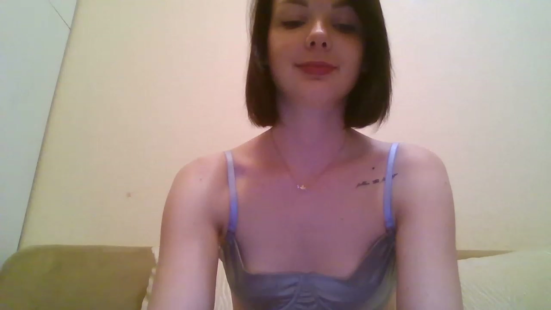Gallery image thumbnail from RoxieSinner's myfreecams stream on, 01/29/2023, 17:00 image 17 of 20