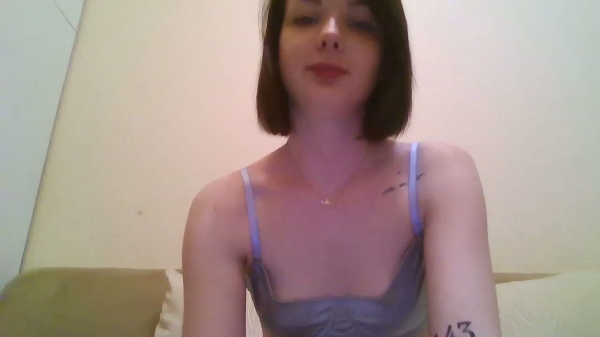 Gallery image thumbnail from RoxieSinner's myfreecams stream on, 01/29/2023, 17:00 image 15 of 20