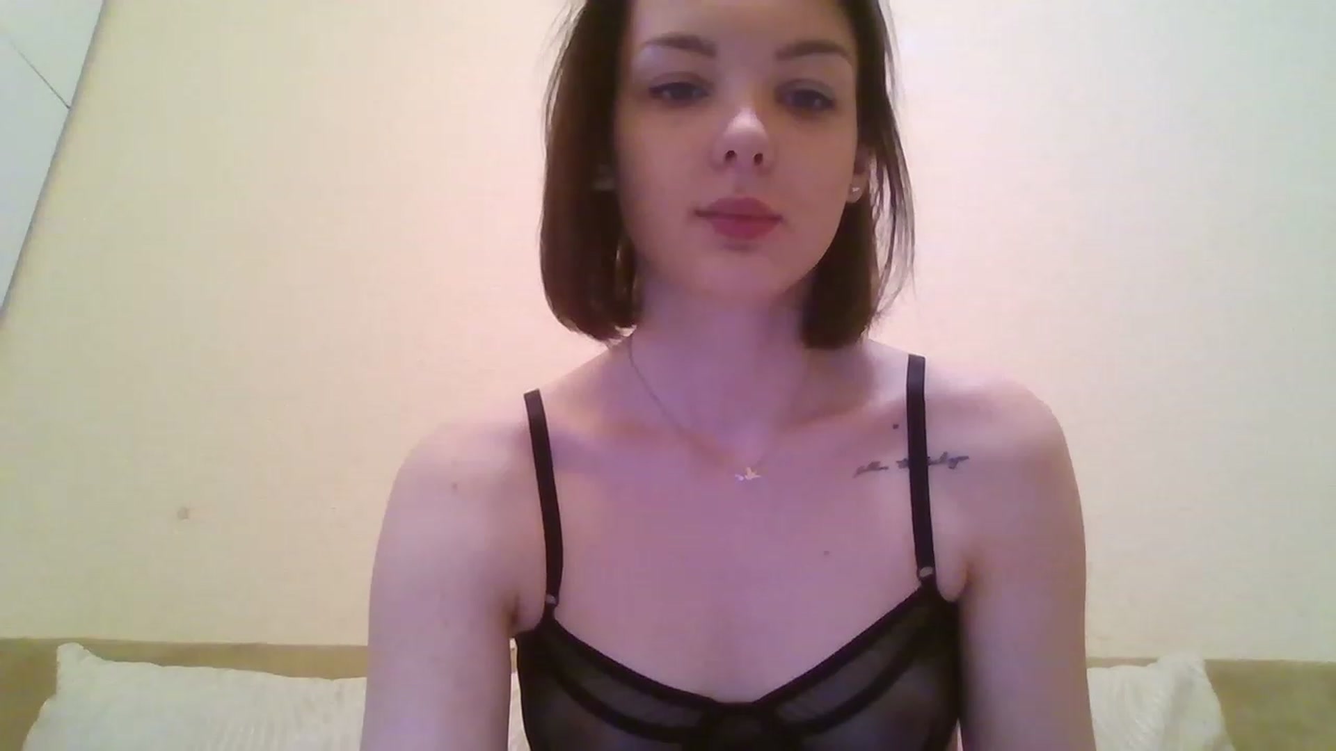 Gallery image thumbnail from RoxieSinner's myfreecams stream on, 01/31/2023, 12:33 image 18 of 20
