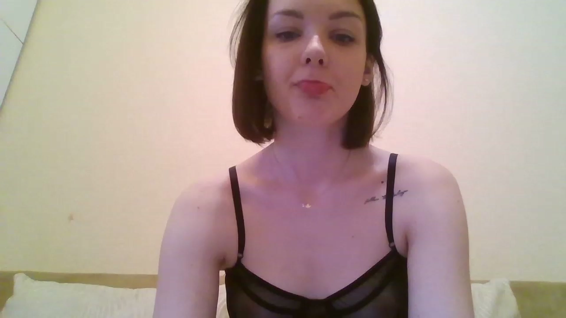 Gallery image thumbnail from RoxieSinner's myfreecams stream on, 01/31/2023, 12:33 image 7 of 20