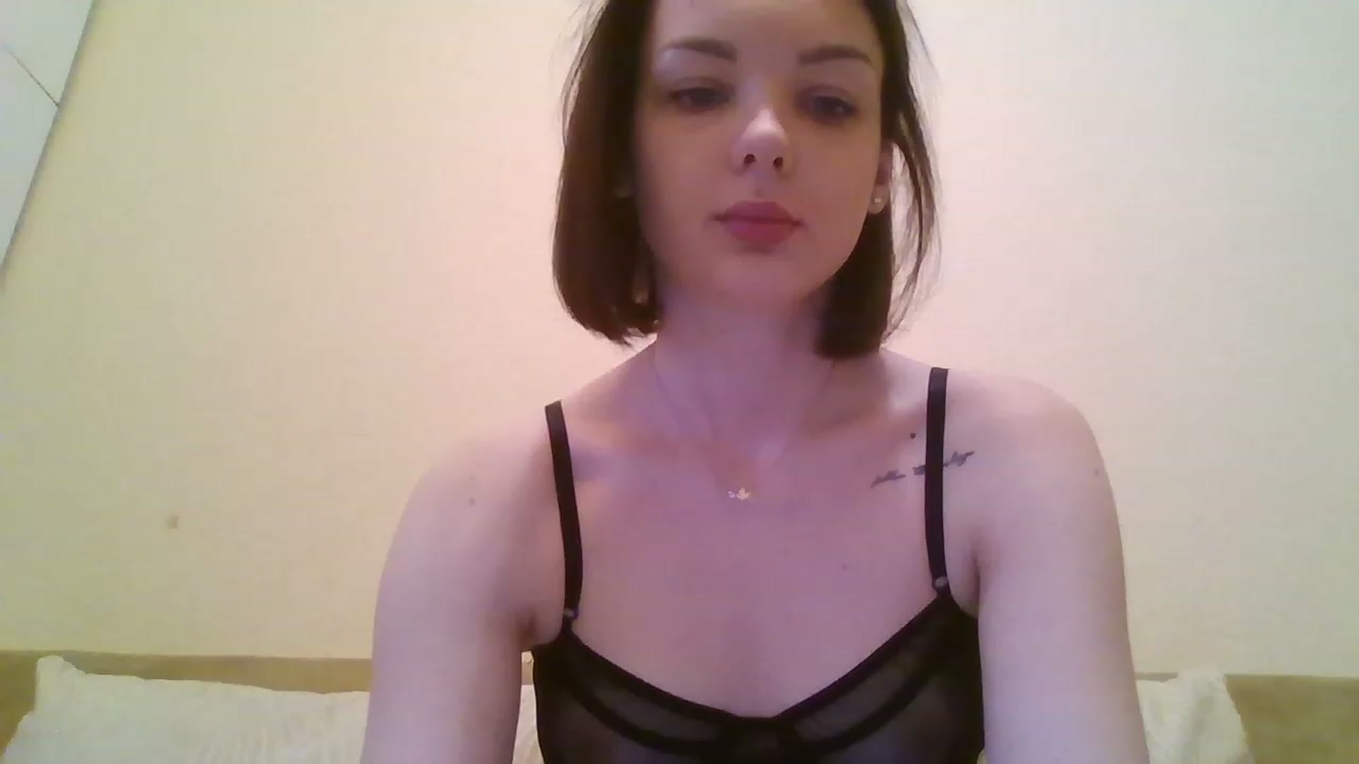 Gallery image thumbnail from RoxieSinner's myfreecams stream on, 01/31/2023, 12:33 image 8 of 20