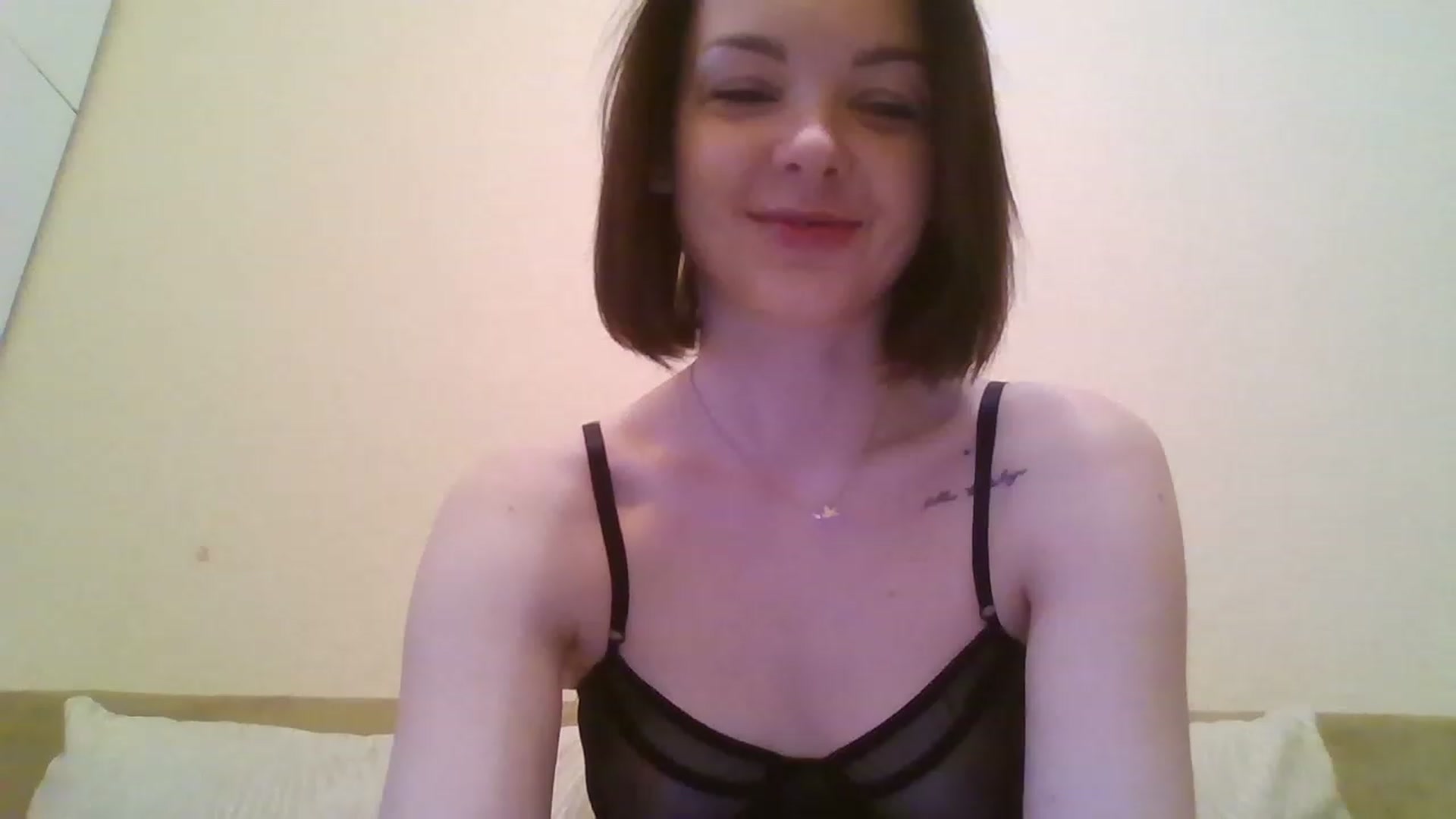 Gallery image thumbnail from RoxieSinner's myfreecams stream on, 01/31/2023, 12:33 image 15 of 20