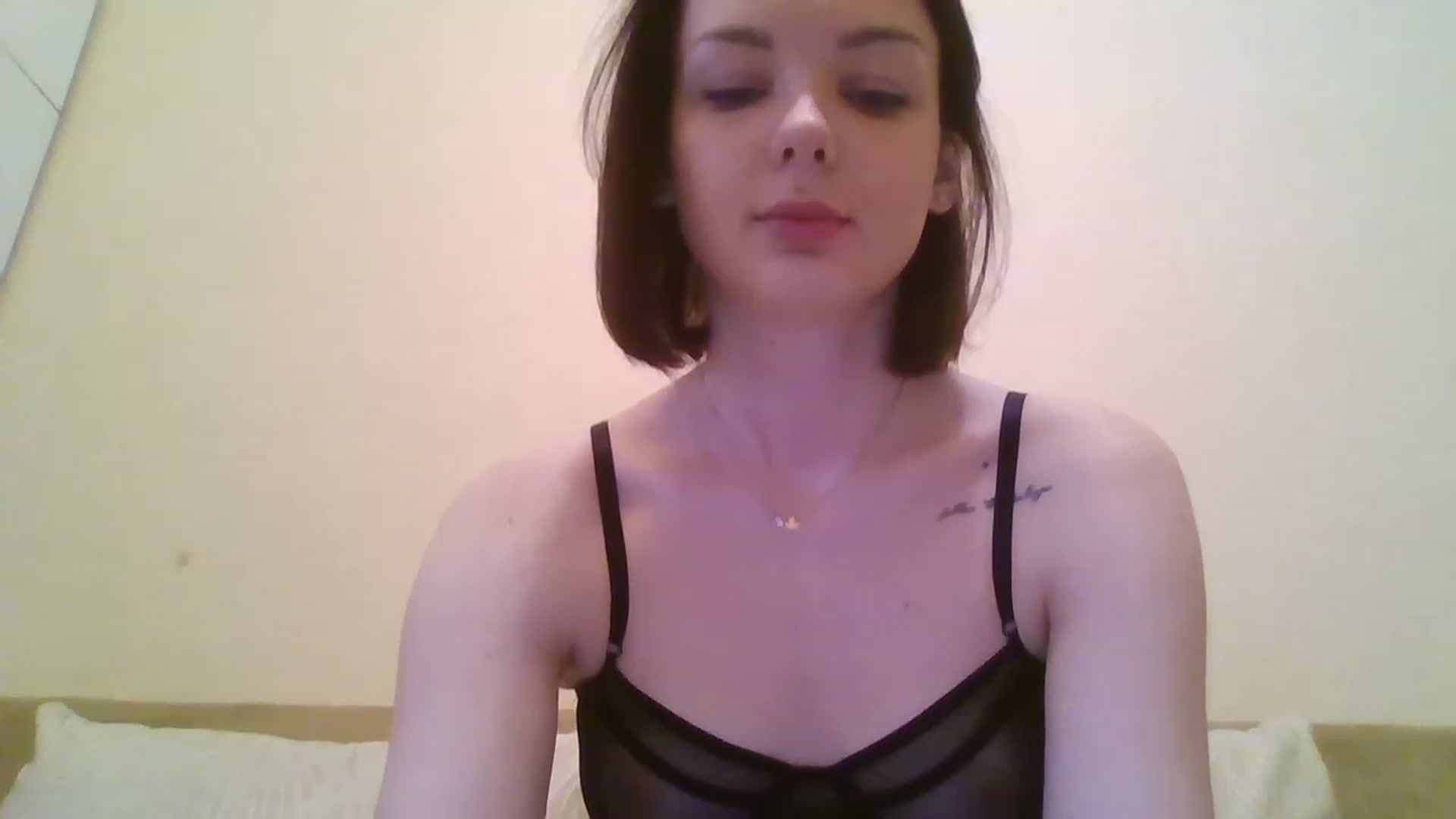 Gallery image thumbnail from RoxieSinner's myfreecams stream on, 01/31/2023, 12:33 image 5 of 20