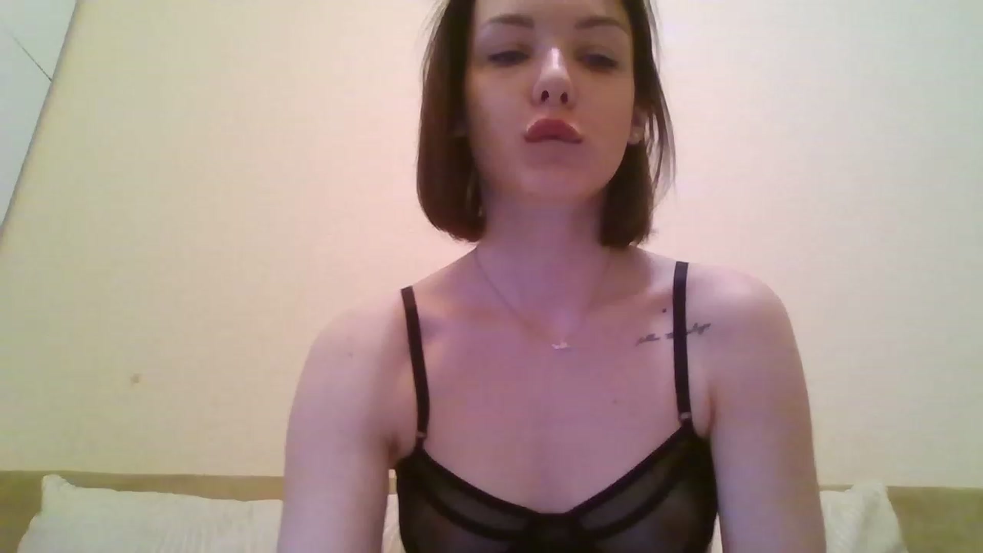 Gallery image thumbnail from RoxieSinner's myfreecams stream on, 01/31/2023, 12:33 image 17 of 20