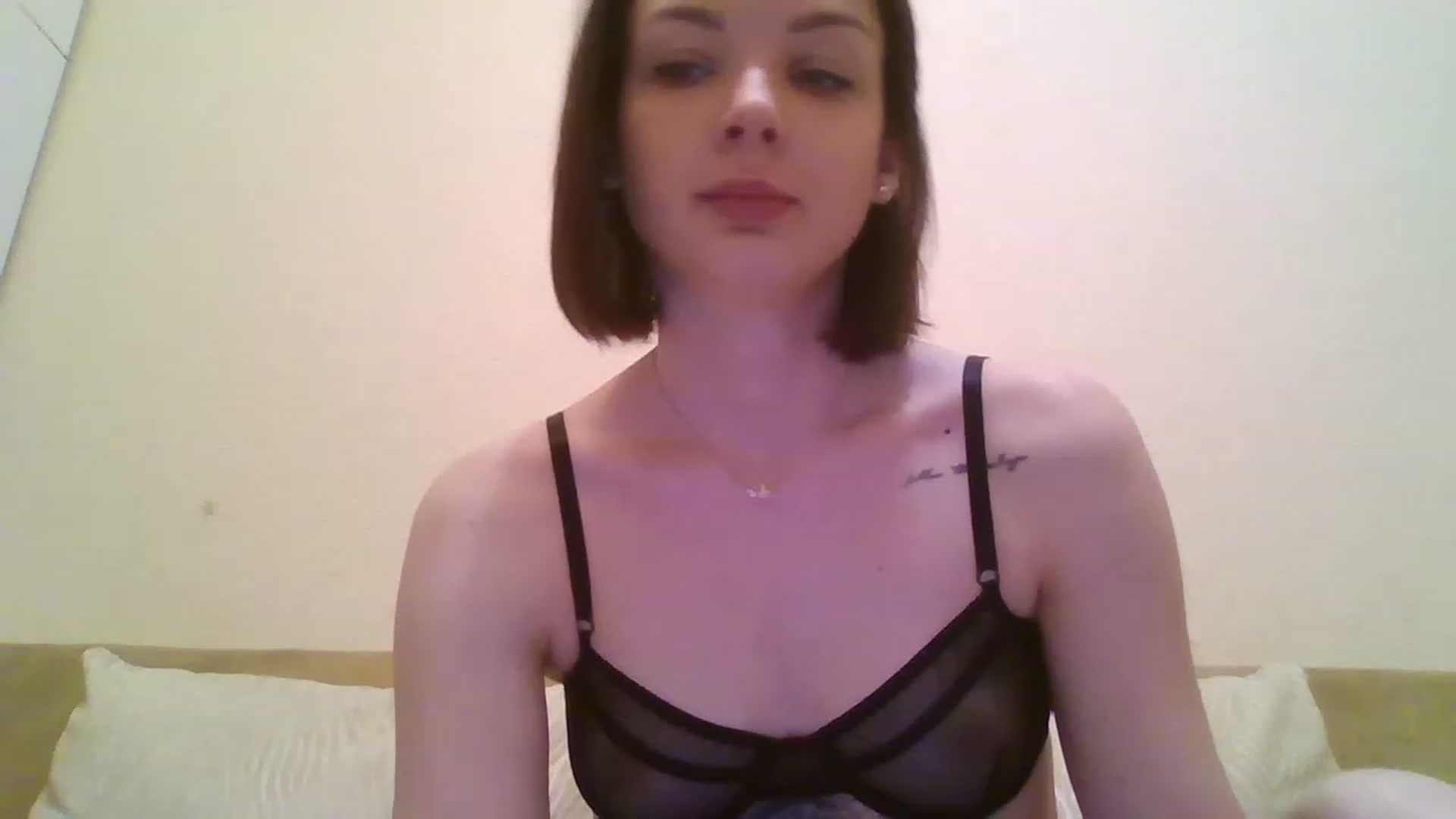 Gallery image thumbnail from RoxieSinner's myfreecams stream on, 01/31/2023, 14:38 image 12 of 20