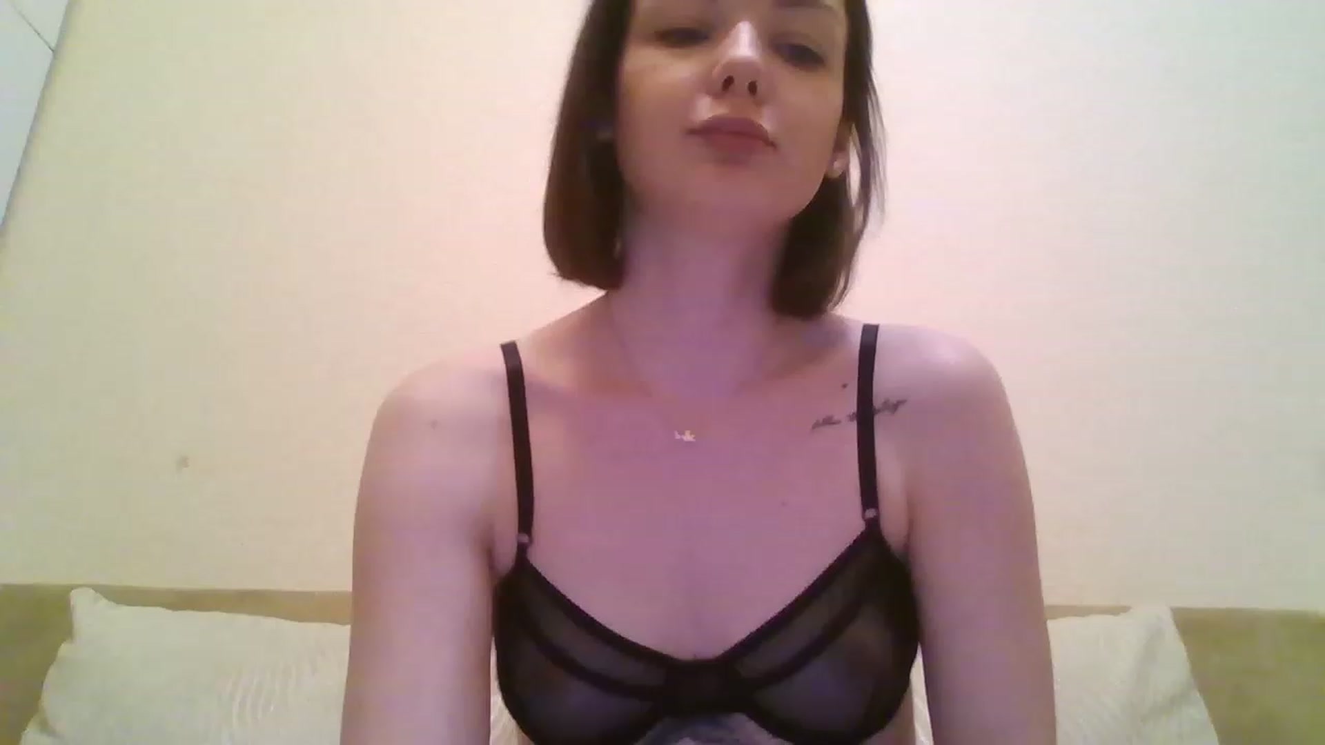 Gallery image thumbnail from RoxieSinner's myfreecams stream on, 01/31/2023, 14:38 image 18 of 20