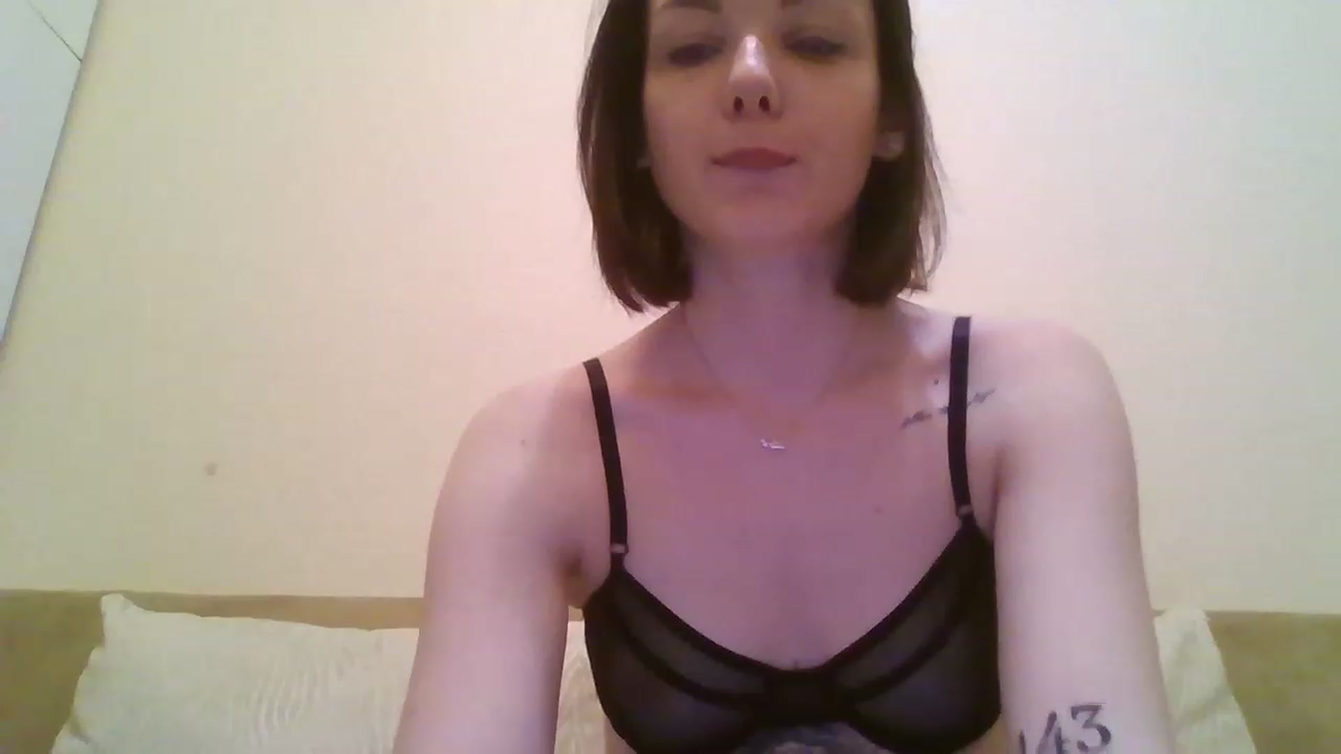 Gallery image thumbnail from RoxieSinner's myfreecams stream on, 01/31/2023, 14:38 image 8 of 20