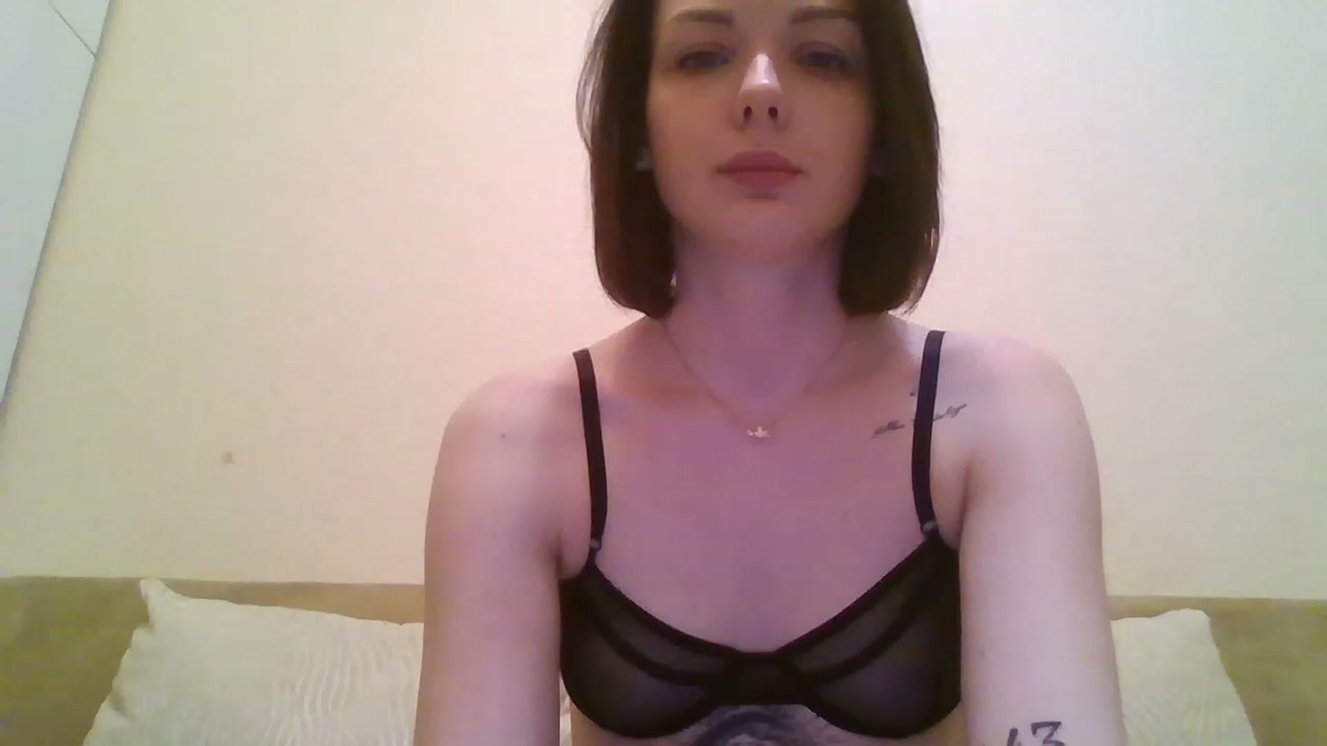Gallery image thumbnail from RoxieSinner's myfreecams stream on, 01/31/2023, 15:12 image 5 of 20