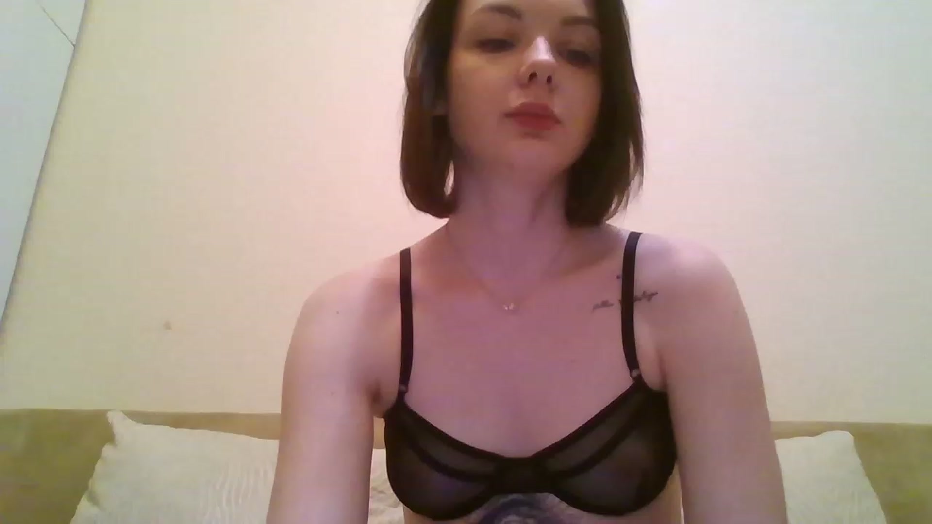 Gallery image thumbnail from RoxieSinner's myfreecams stream on, 01/31/2023, 15:12 image 12 of 20