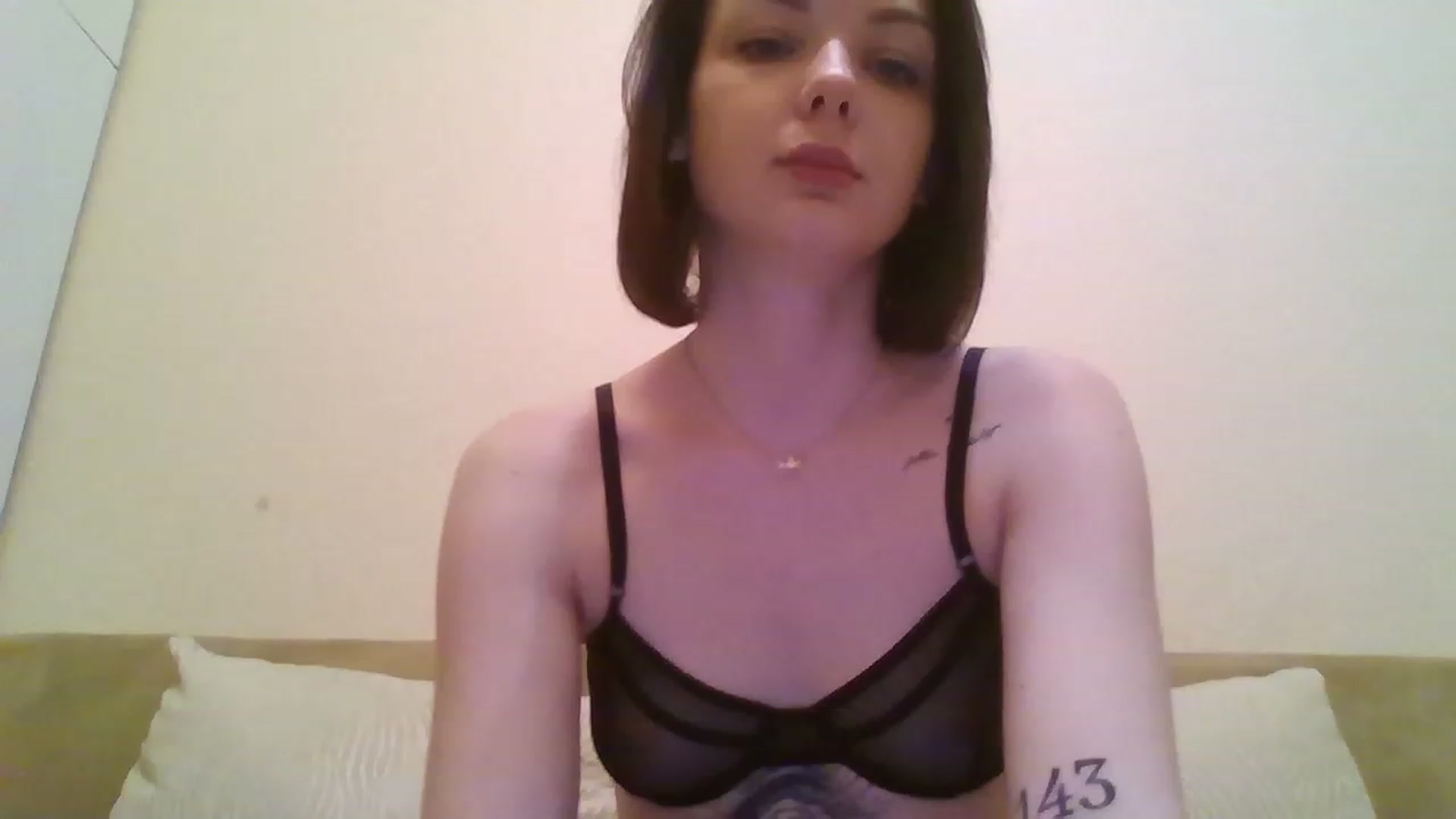 Gallery image thumbnail from RoxieSinner's myfreecams stream on, 01/31/2023, 15:12 image 1 of 20