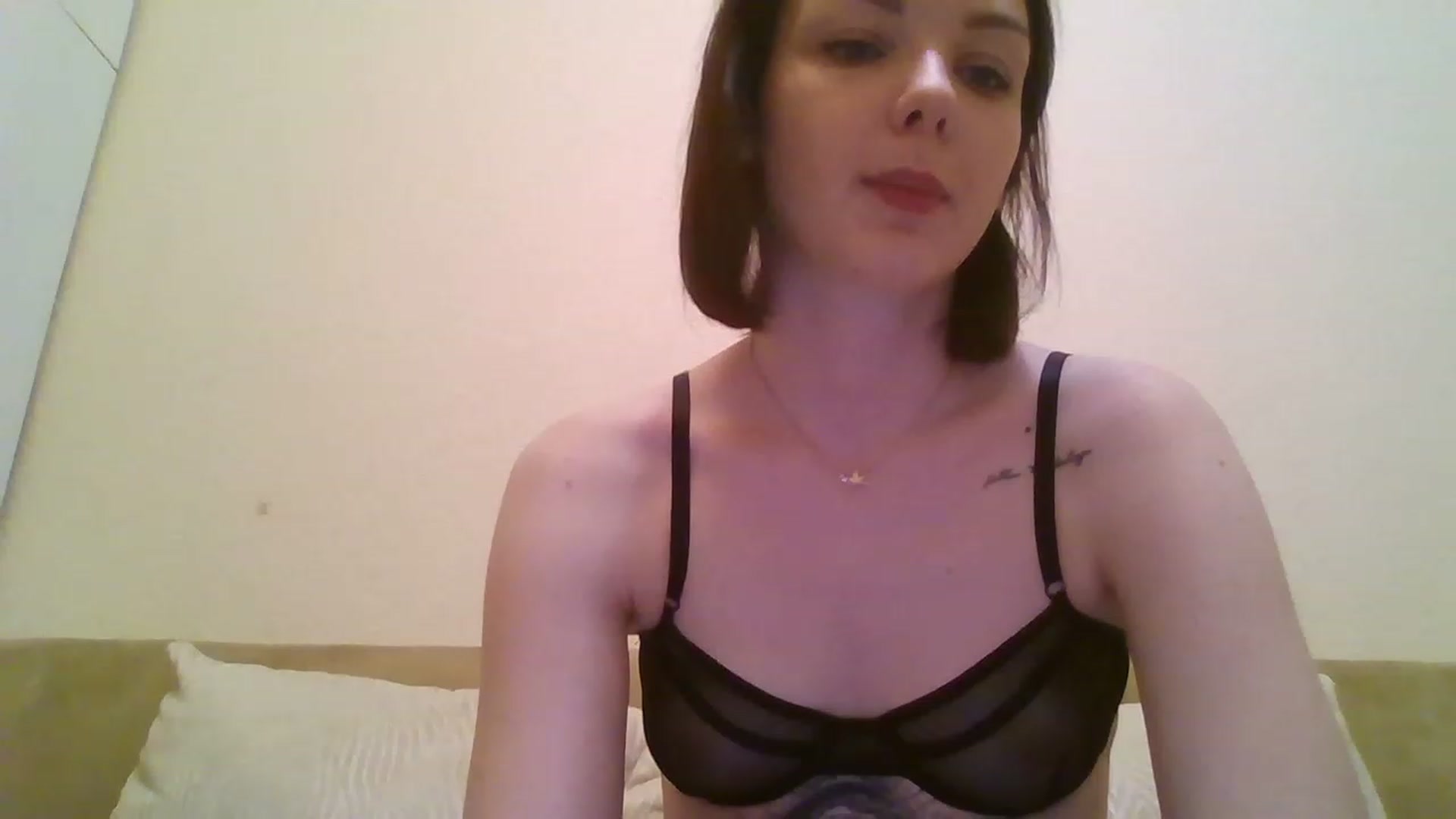 Gallery image thumbnail from RoxieSinner's myfreecams stream on, 01/31/2023, 15:12 image 17 of 20